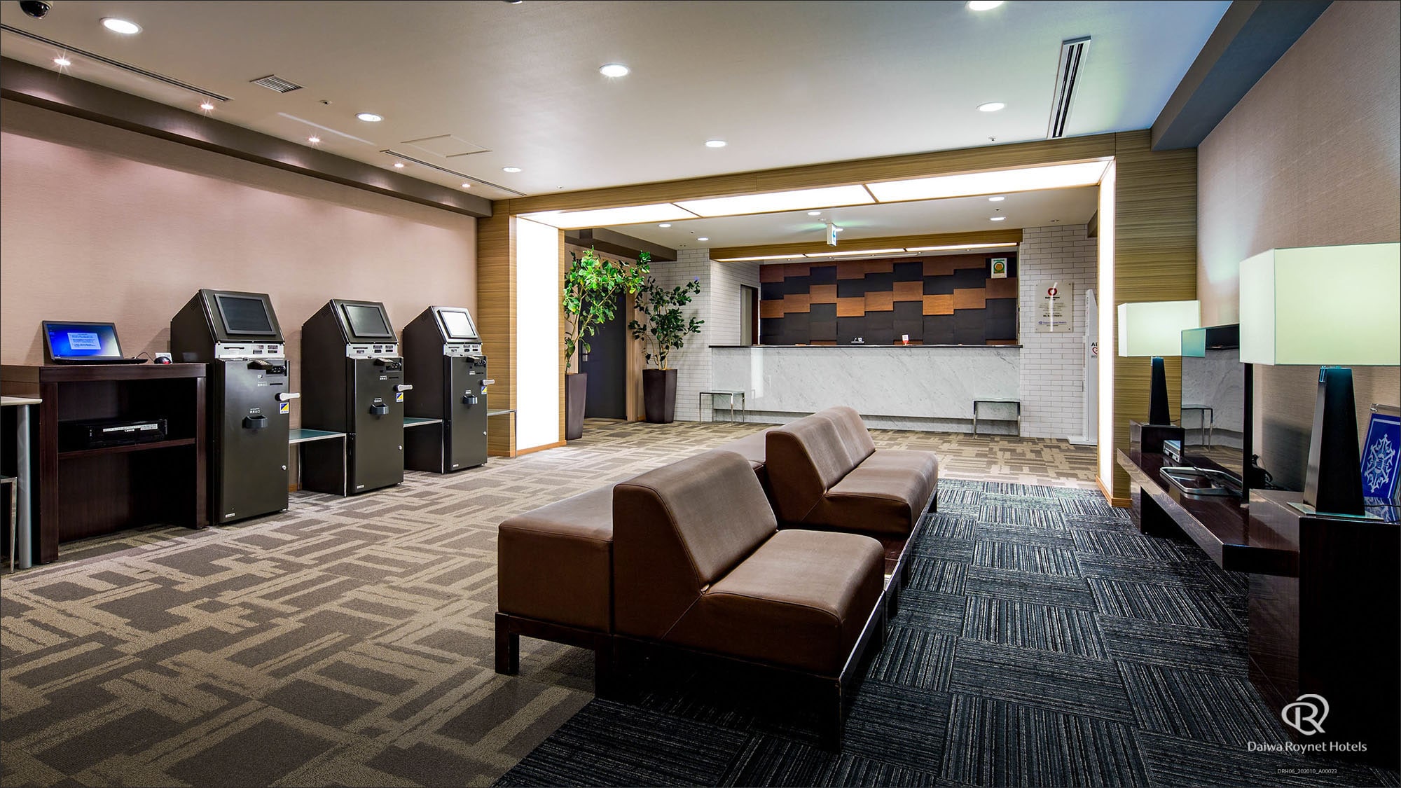 フロントロビー