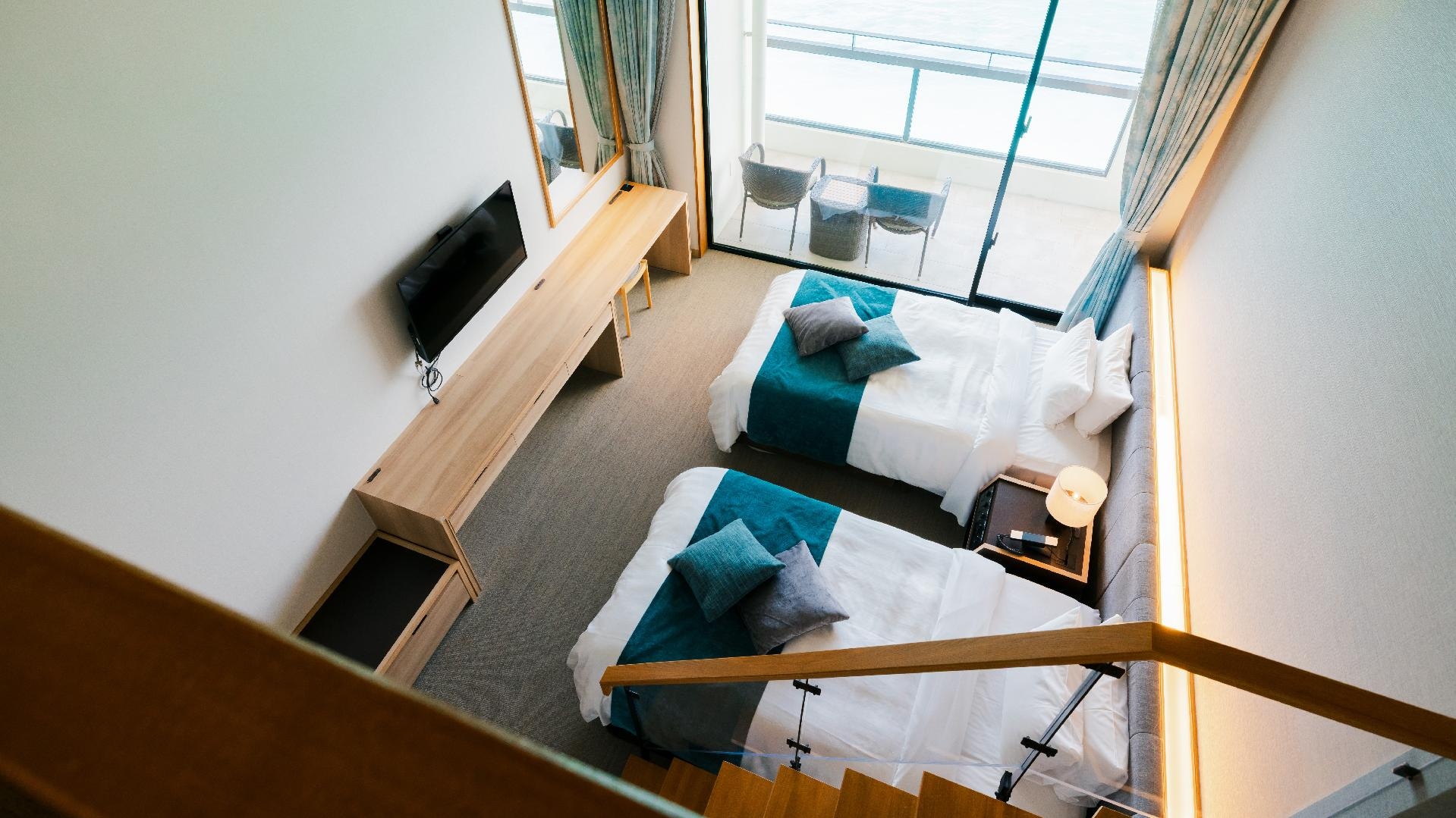 Executive Twin (with loft)