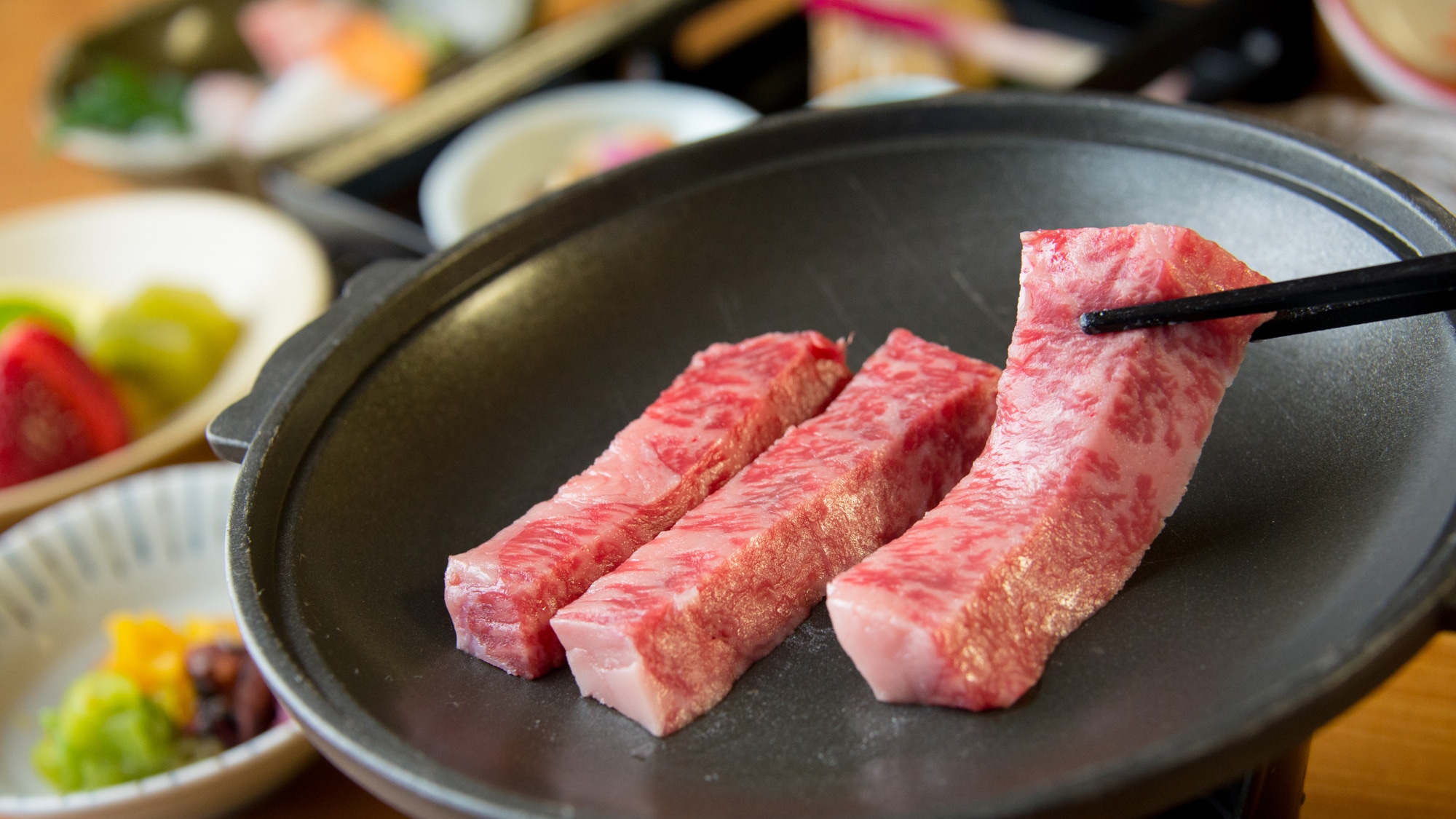 Seasonal kaiseki with Kobe beef steak