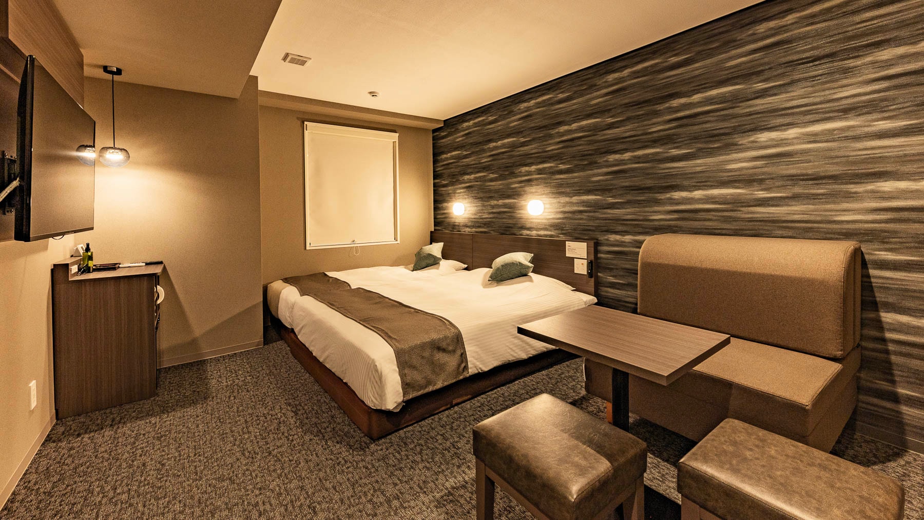 Maksimal 4 orang dapat menginap (termasuk bayi)