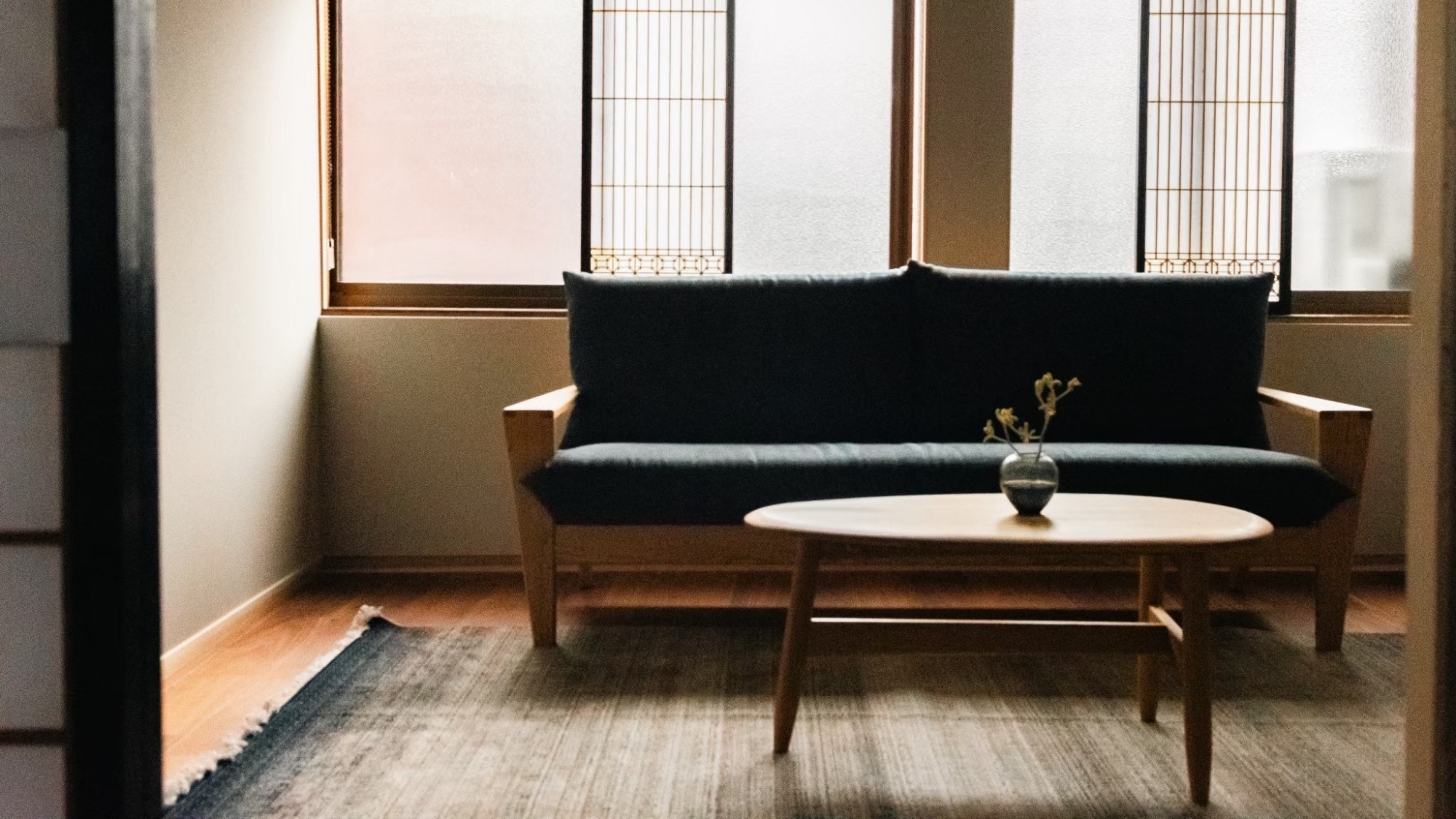 *[Guest Room/Midori] Spend precious time in a Western-style room with a relaxing atmosphere.