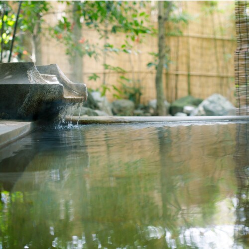 Open-air bath
