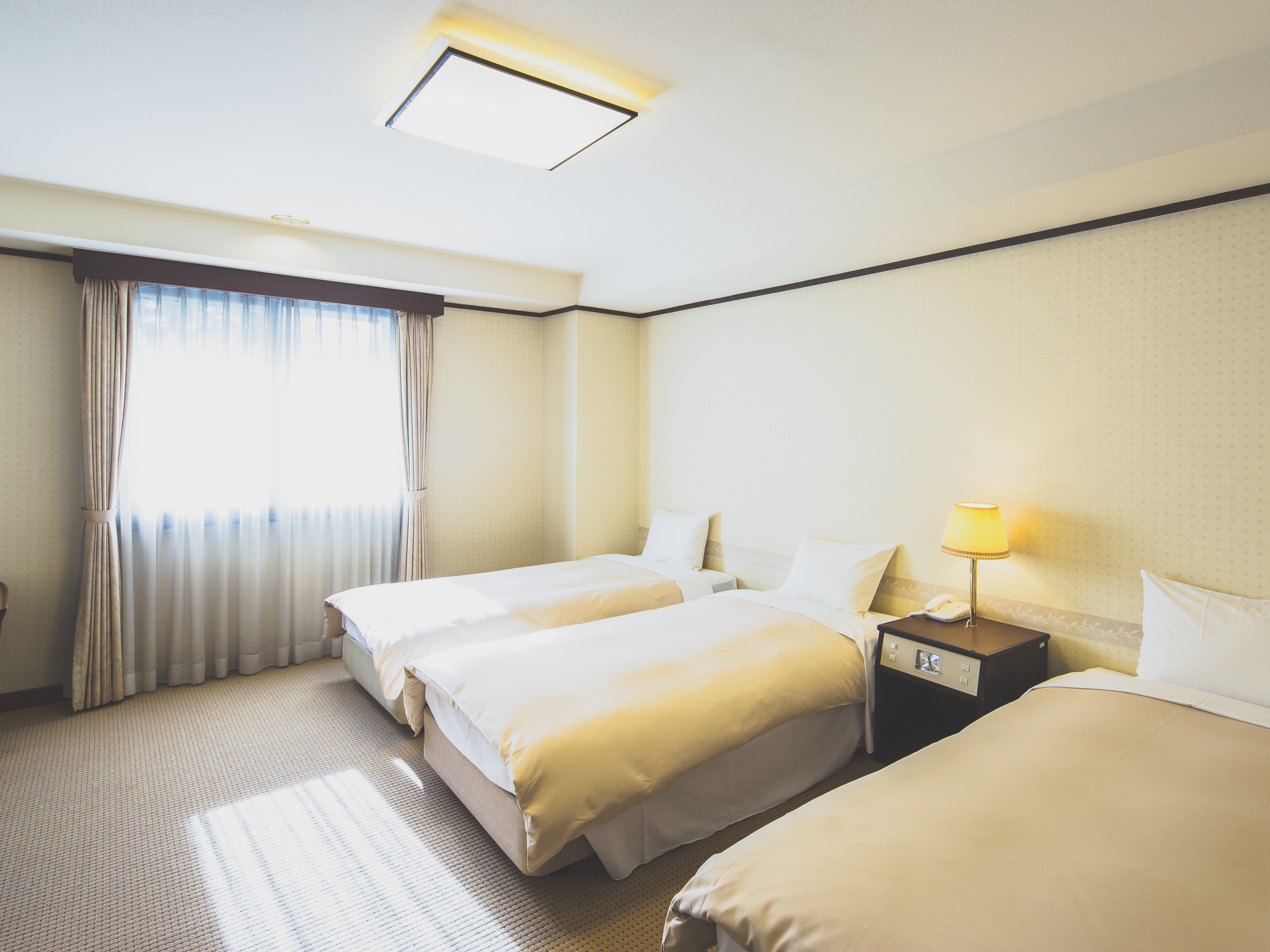 [Non-smoking] East Wing Standard Type (Triple Room)