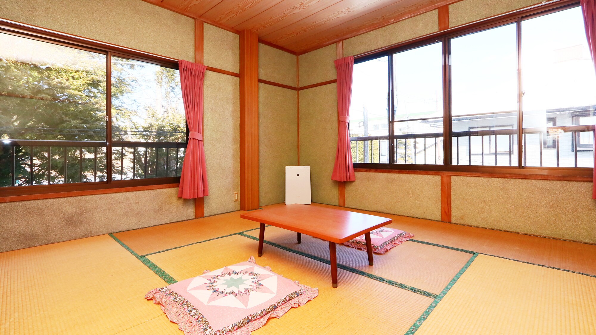 [Lampiran] 6-9 tikar tatami - Kami akan memandu Anda ke sebuah ruangan tergantung pada jumlah orang yang menggunakan ruangan tersebut.