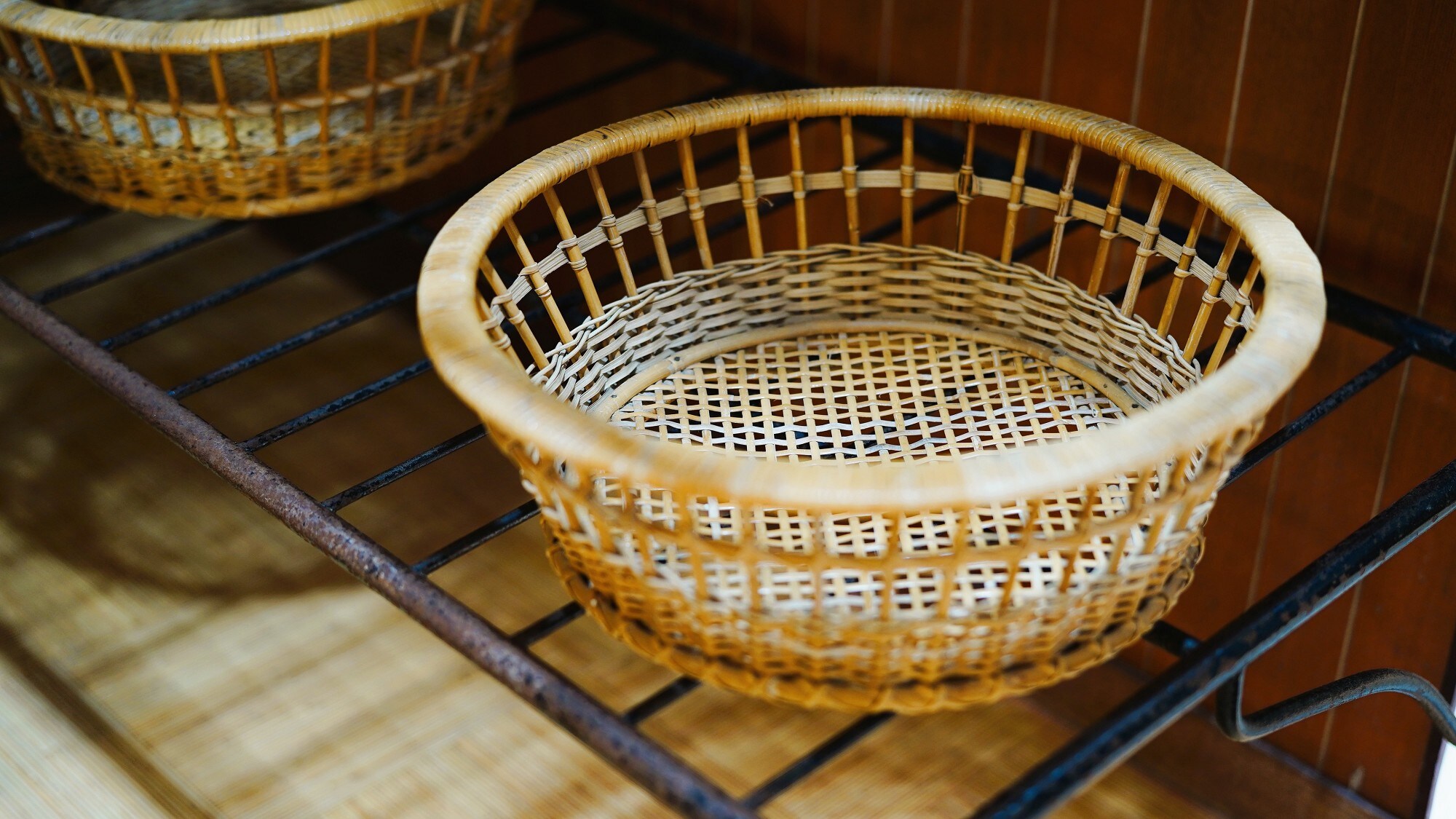 Large bath changing room - The basket is perfectly round