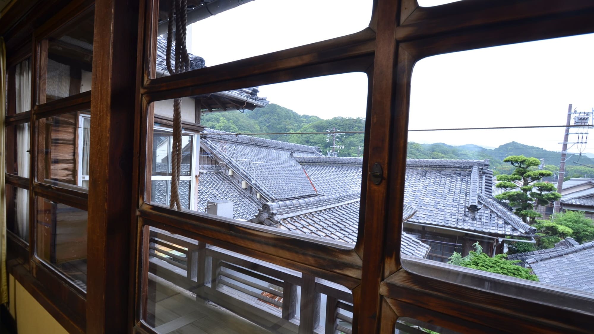 * [Third floor town side Japanese-style room]