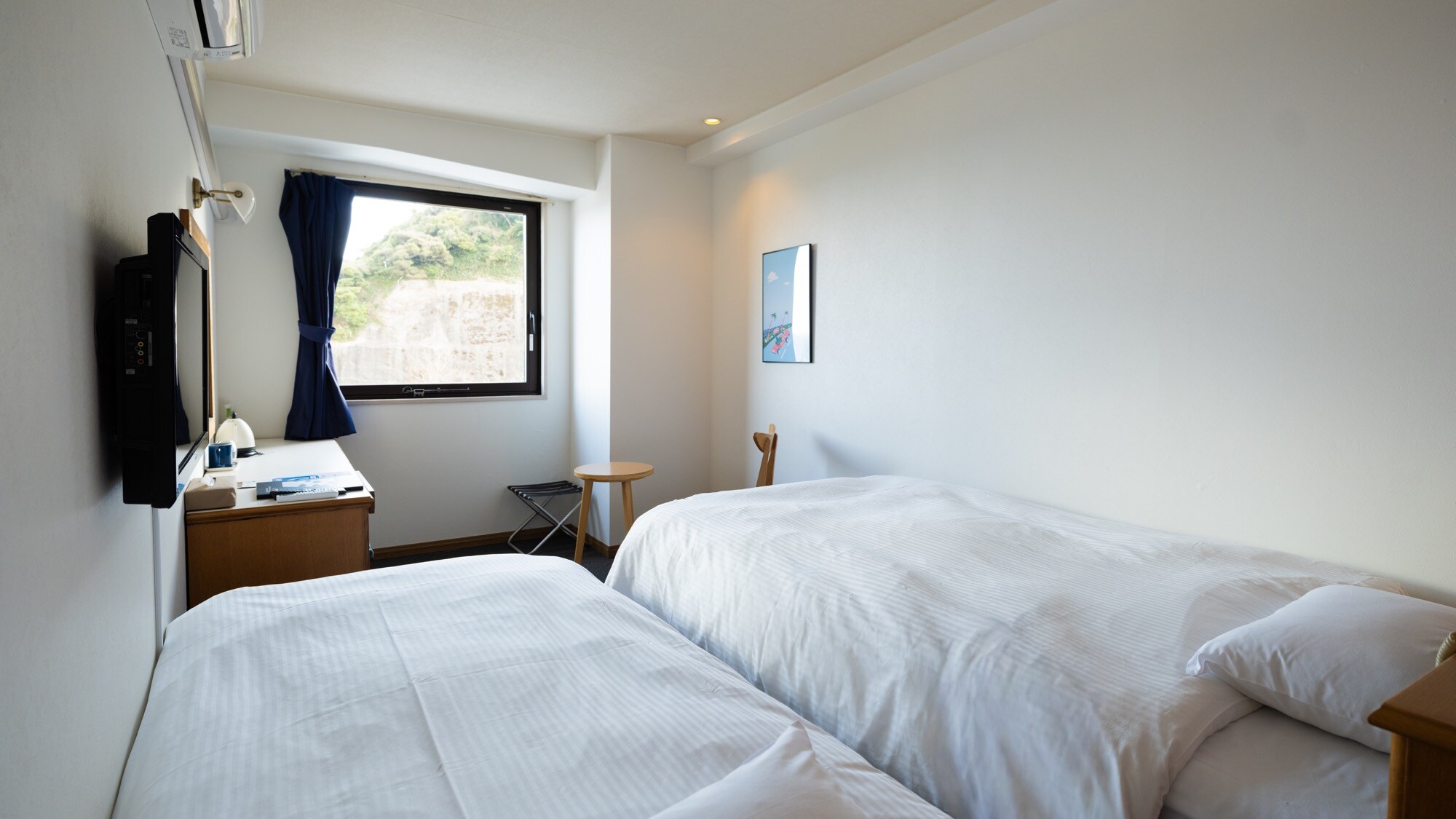 [海景] 紧凑型双门轿车