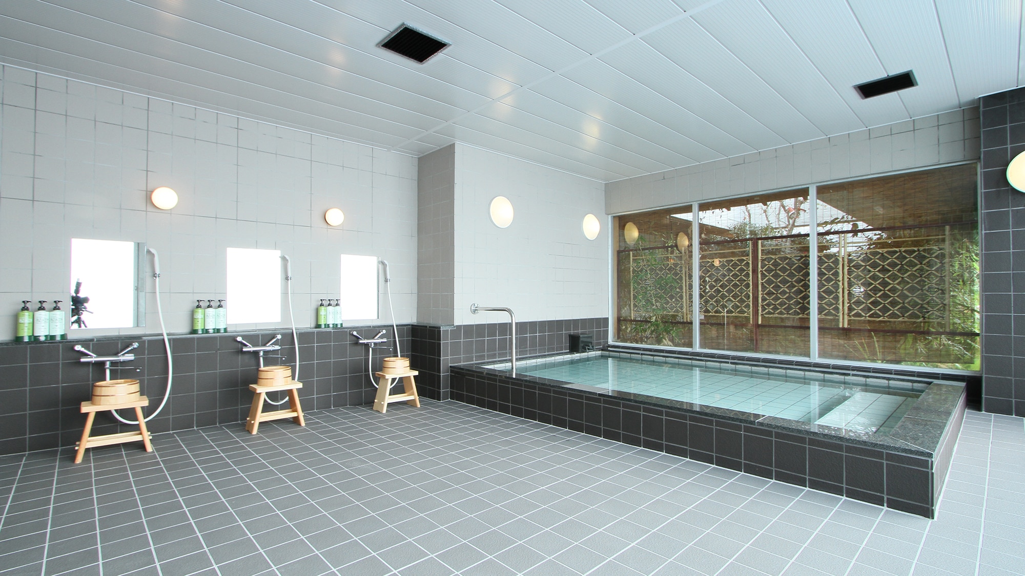 [Top floor bathhouse] Guests can use it free of charge ♪