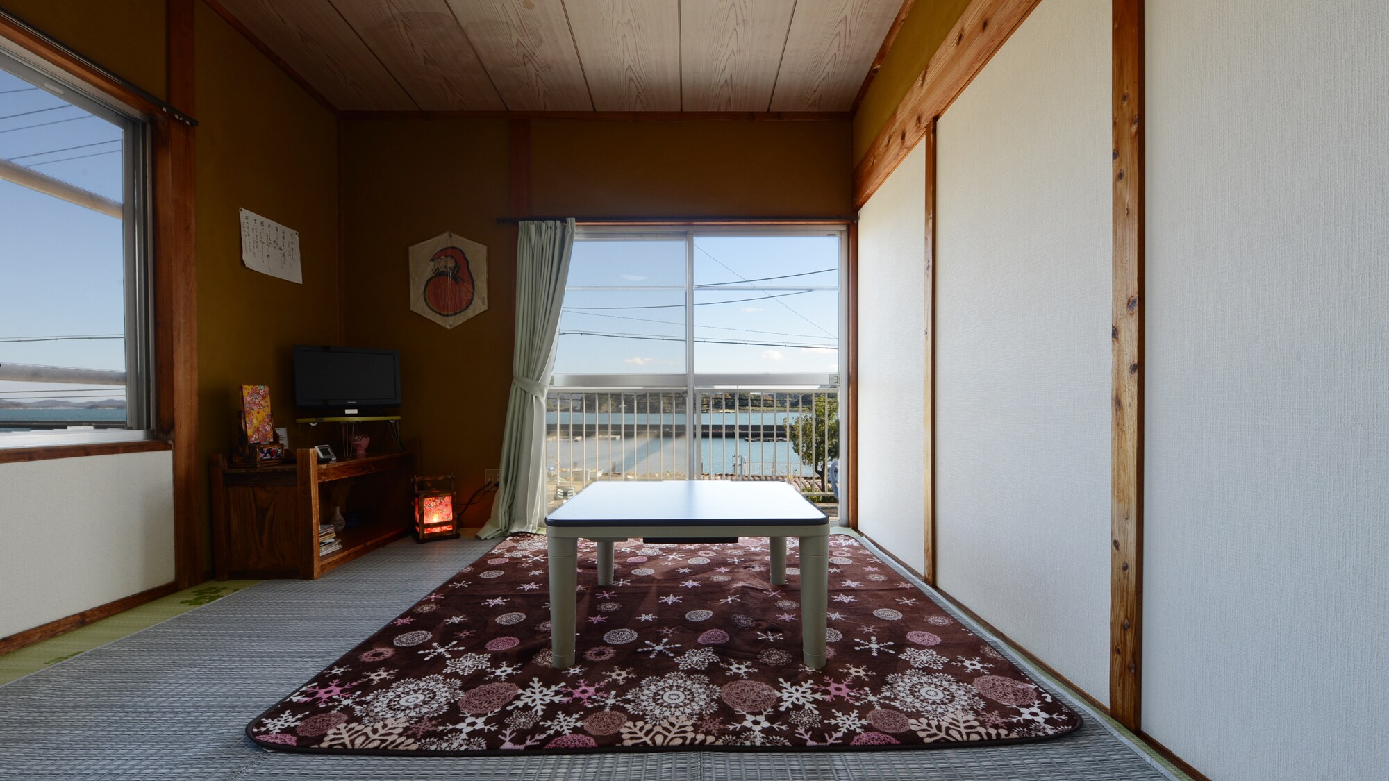 *[Example of a room] Enjoy a relaxing time in a room with a panoramic view of the Amakusa sea.