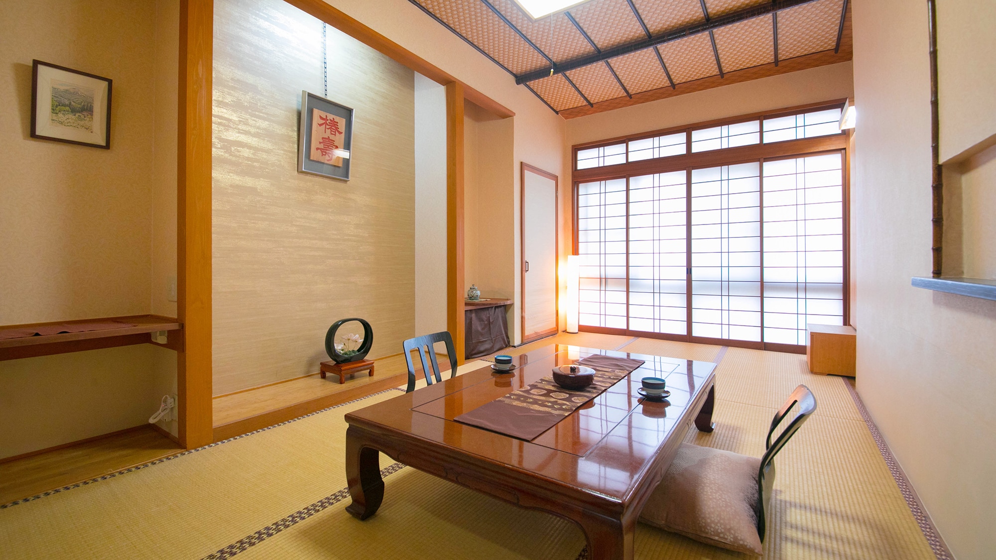 [Standard Japanese-style room]
