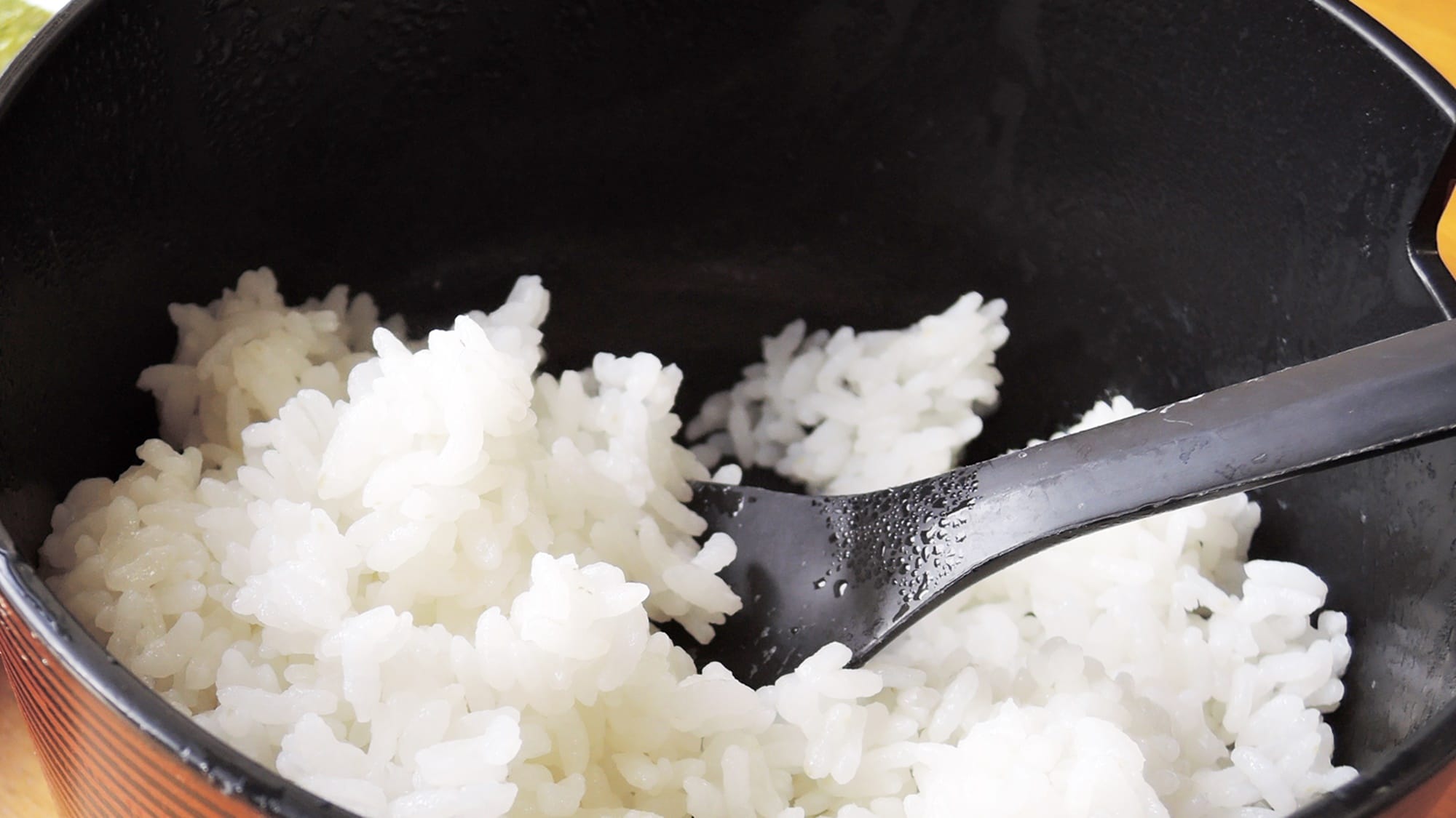 *[Example of a dish] Freshly cooked rice from our own farm, served for breakfast and dinner