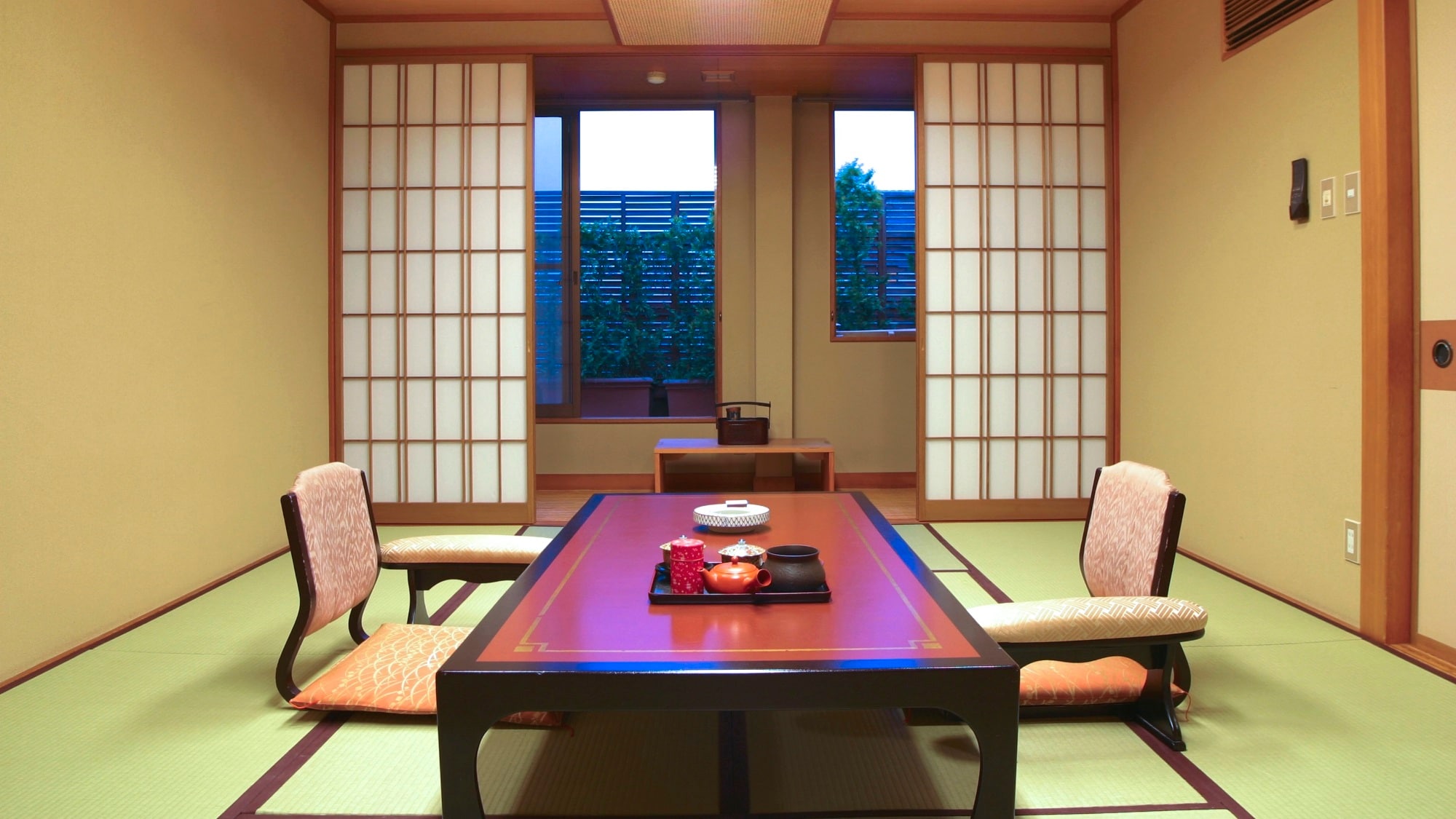 [Main building] Japanese-style room with open-air hot spring bath