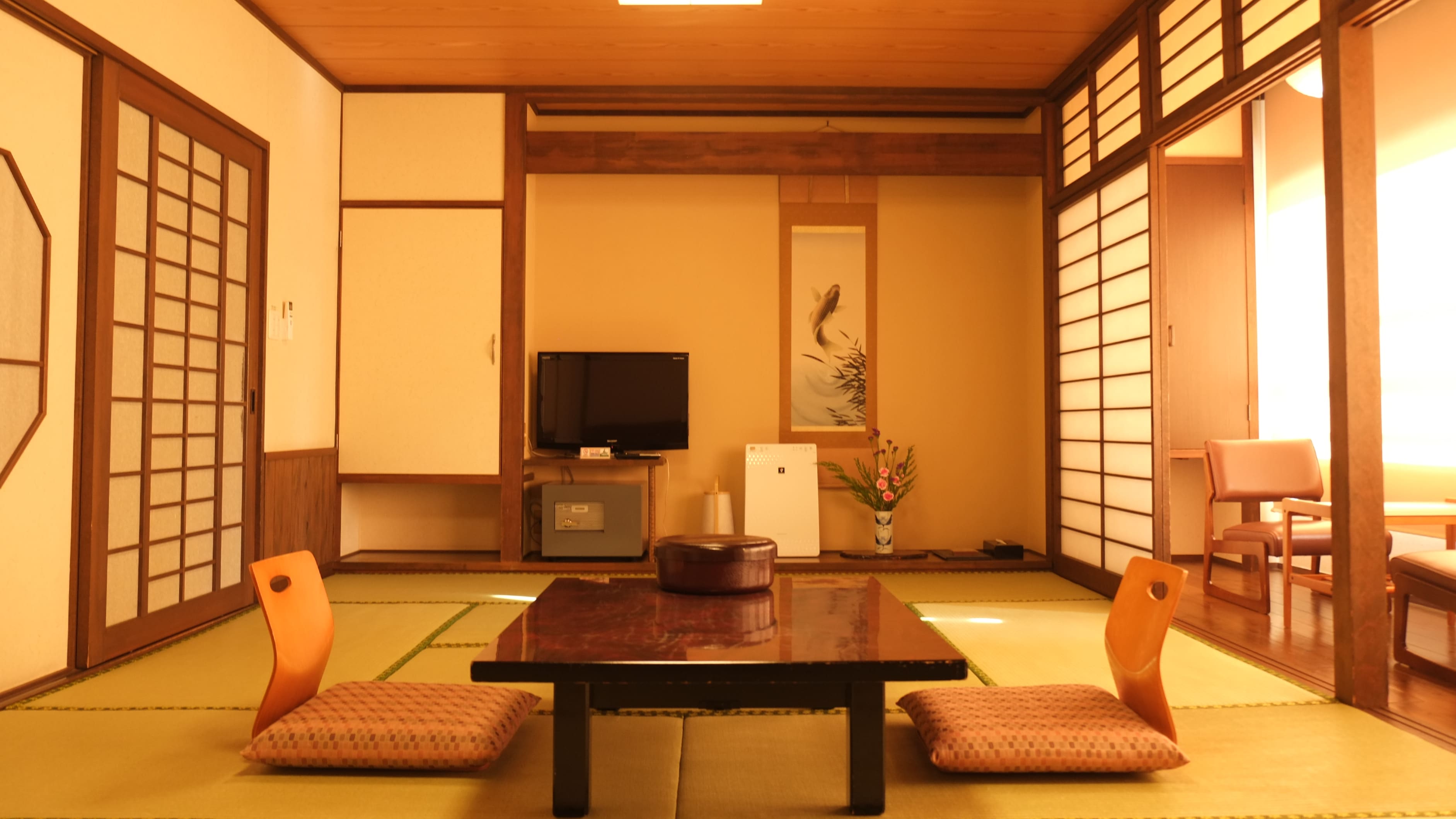 [Example of a Japanese-style room] Please relax in a warm Japanese-style room.