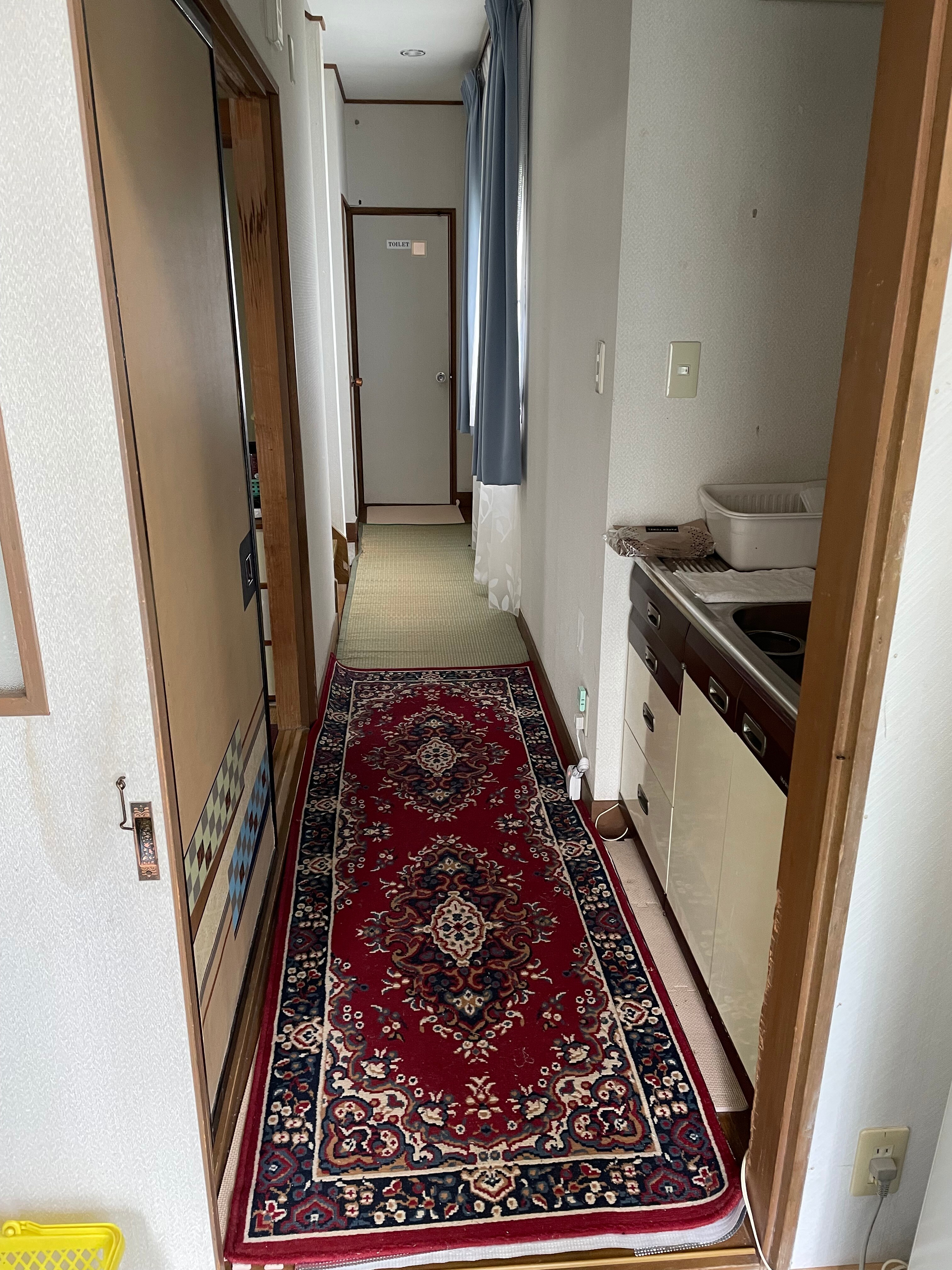 (Annex) Hallway