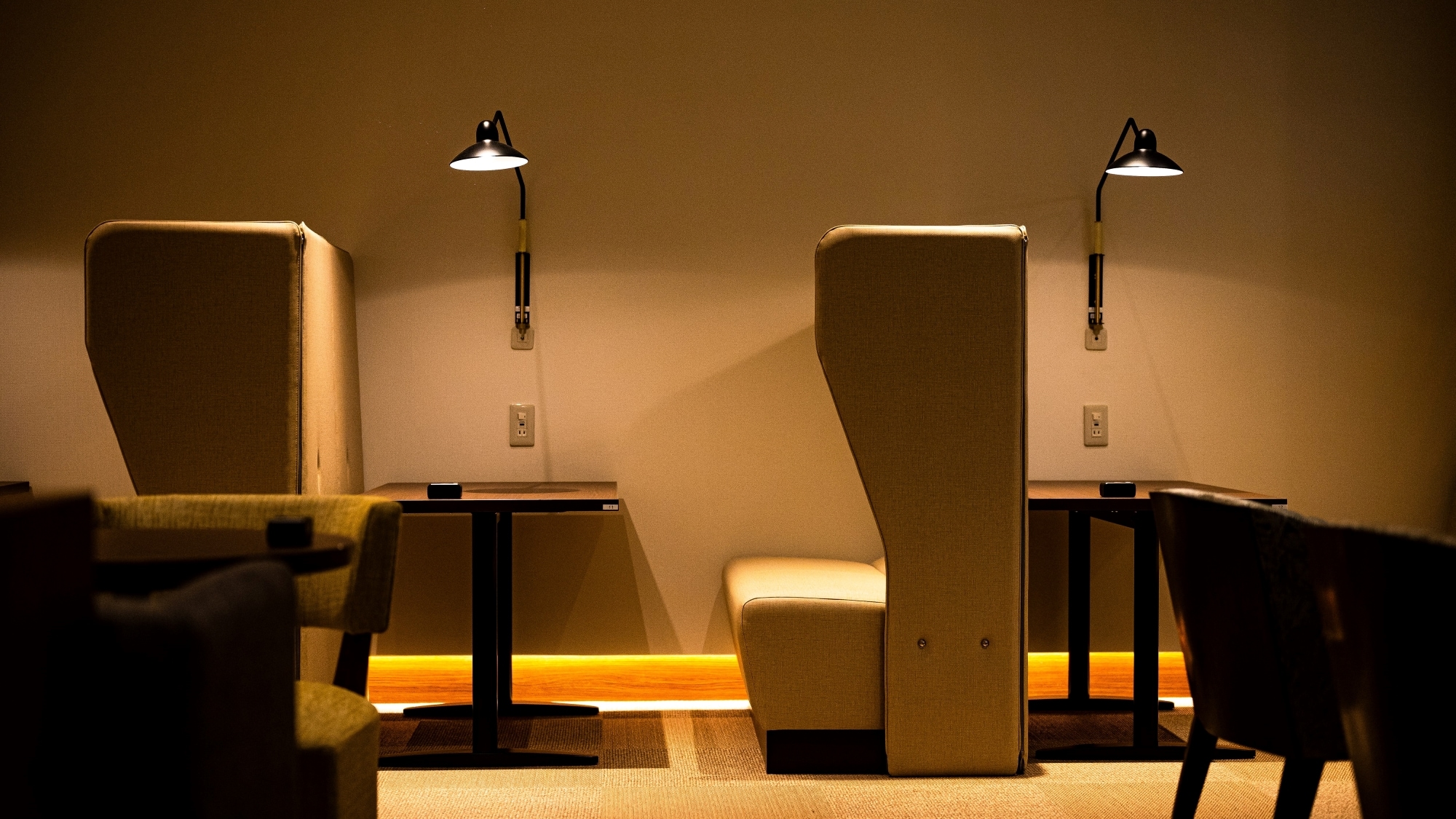  Kafe & Bar "Rakuza"