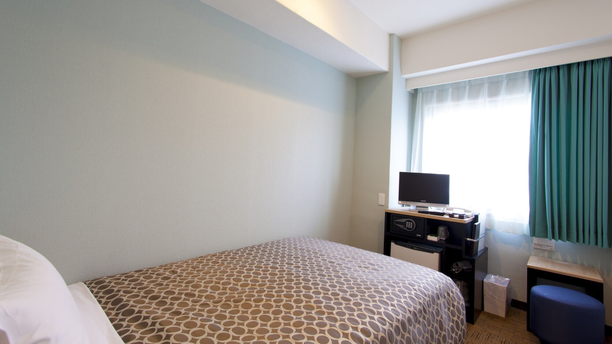  [EAST TOWER] Semi-double room (12 square meters)