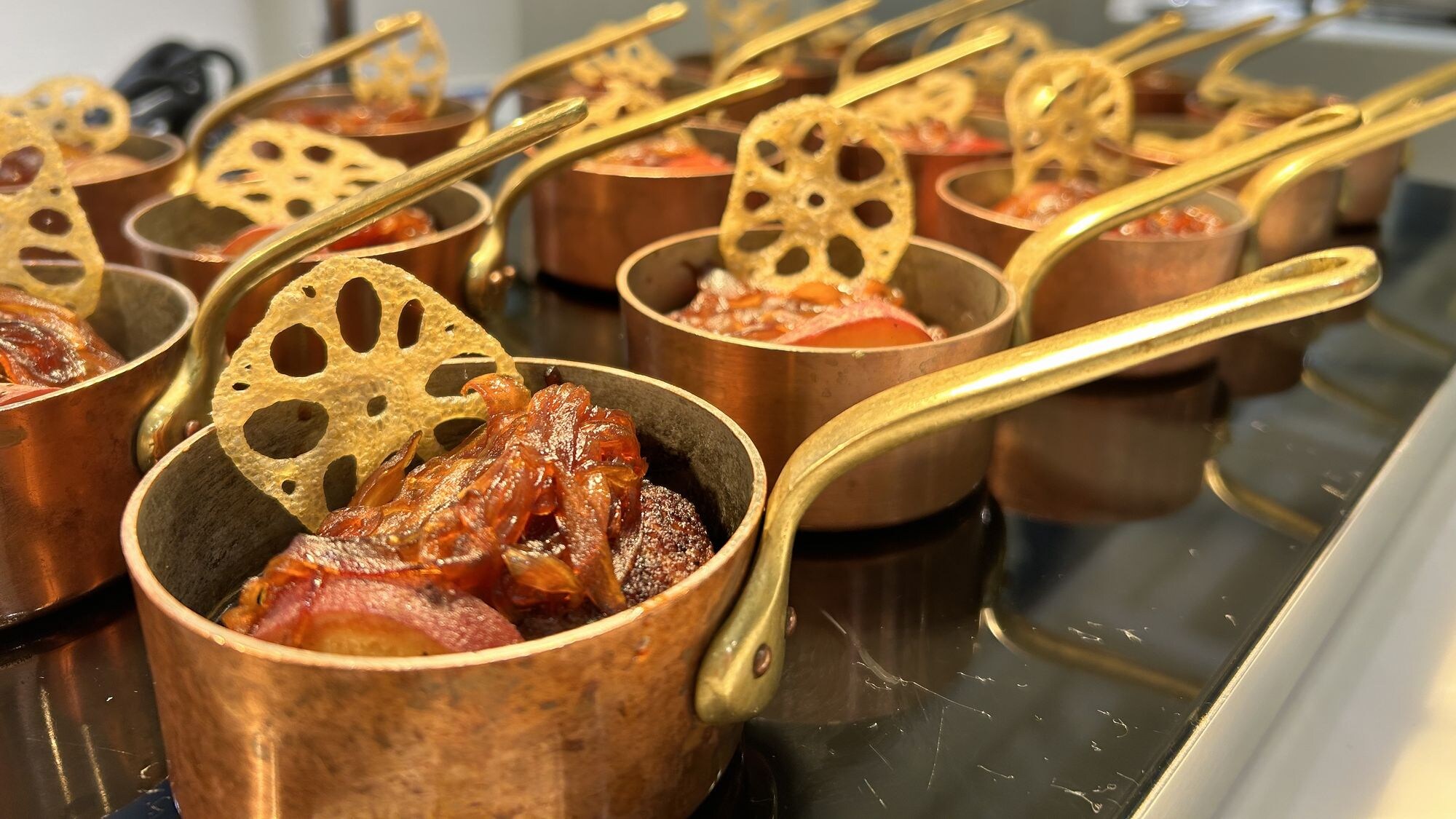 ◆ Dinner buffet *Food image