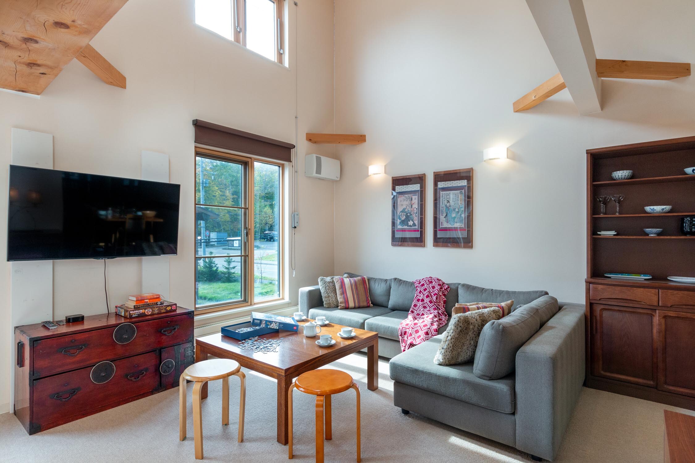 3 bedroom living room