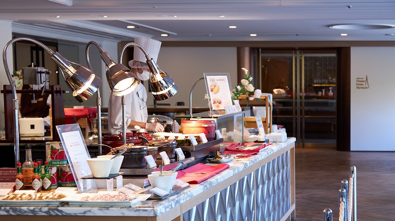The chef will make omelettes, scrambled eggs, etc. right in front of you.