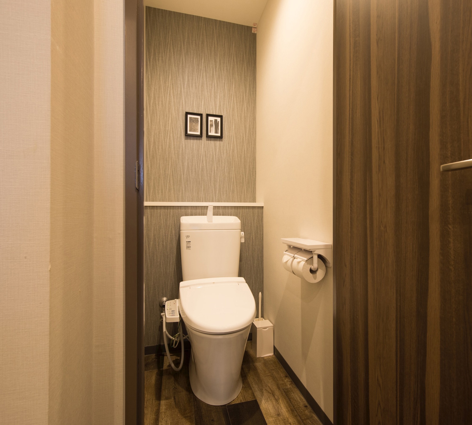 Maisonette Suite 1F Toilet