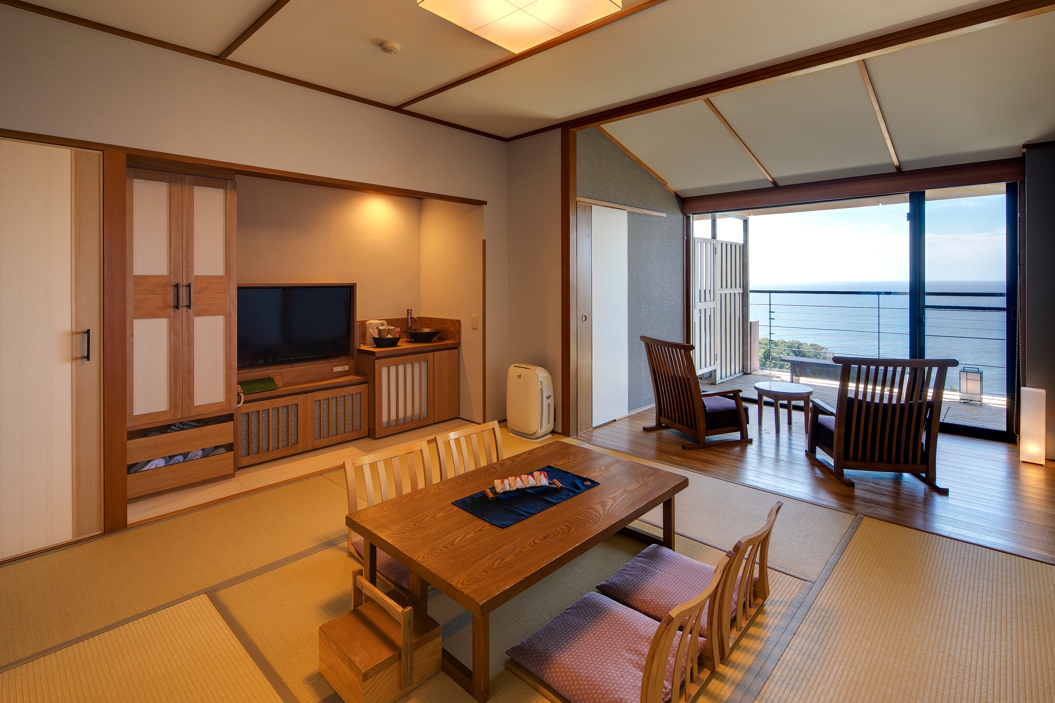 [Akatsuki no Sho/Japanese-Western style room/View: Ocean/Heated hot spring]