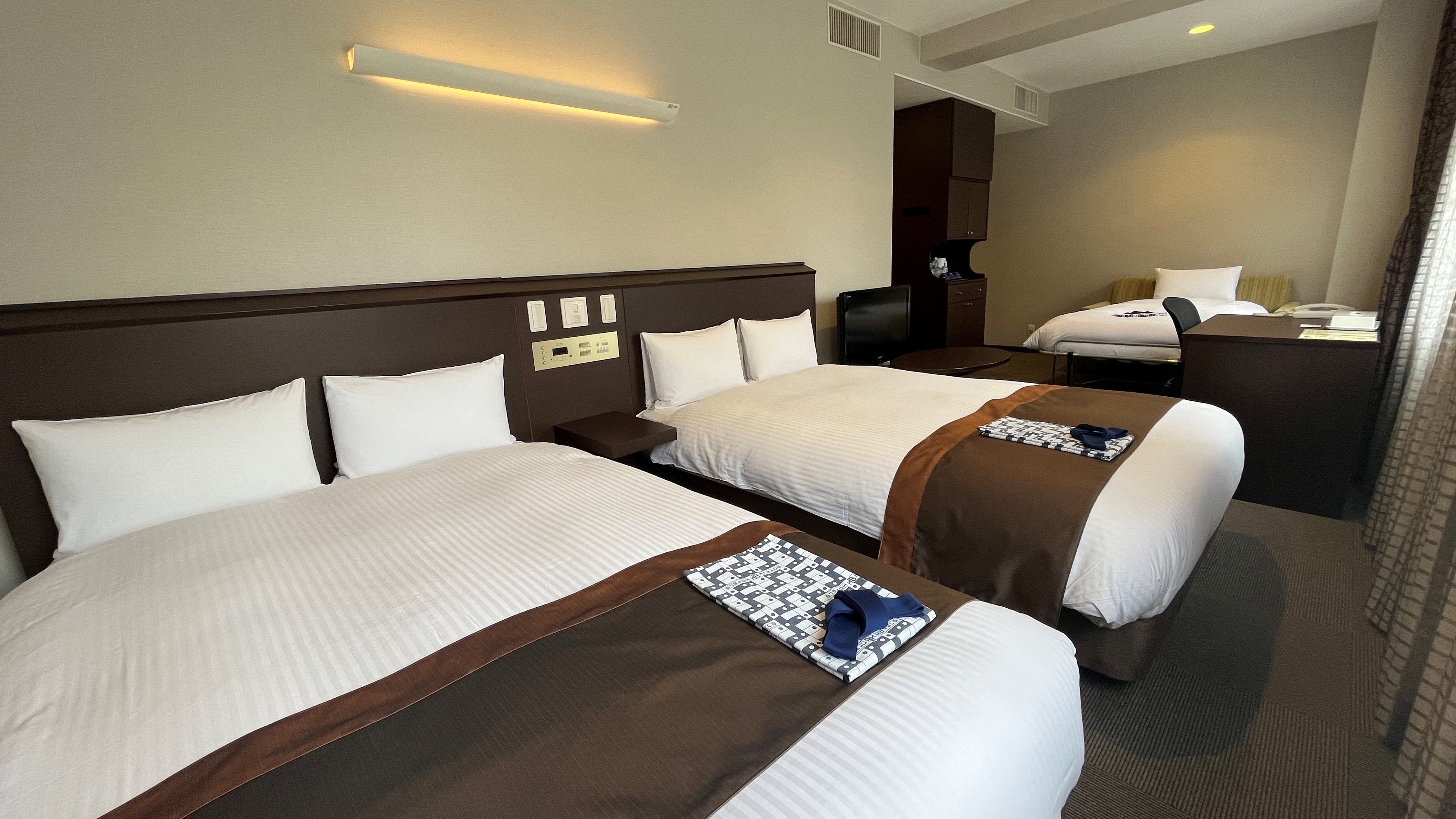 Superior Twin Room for 3 people
