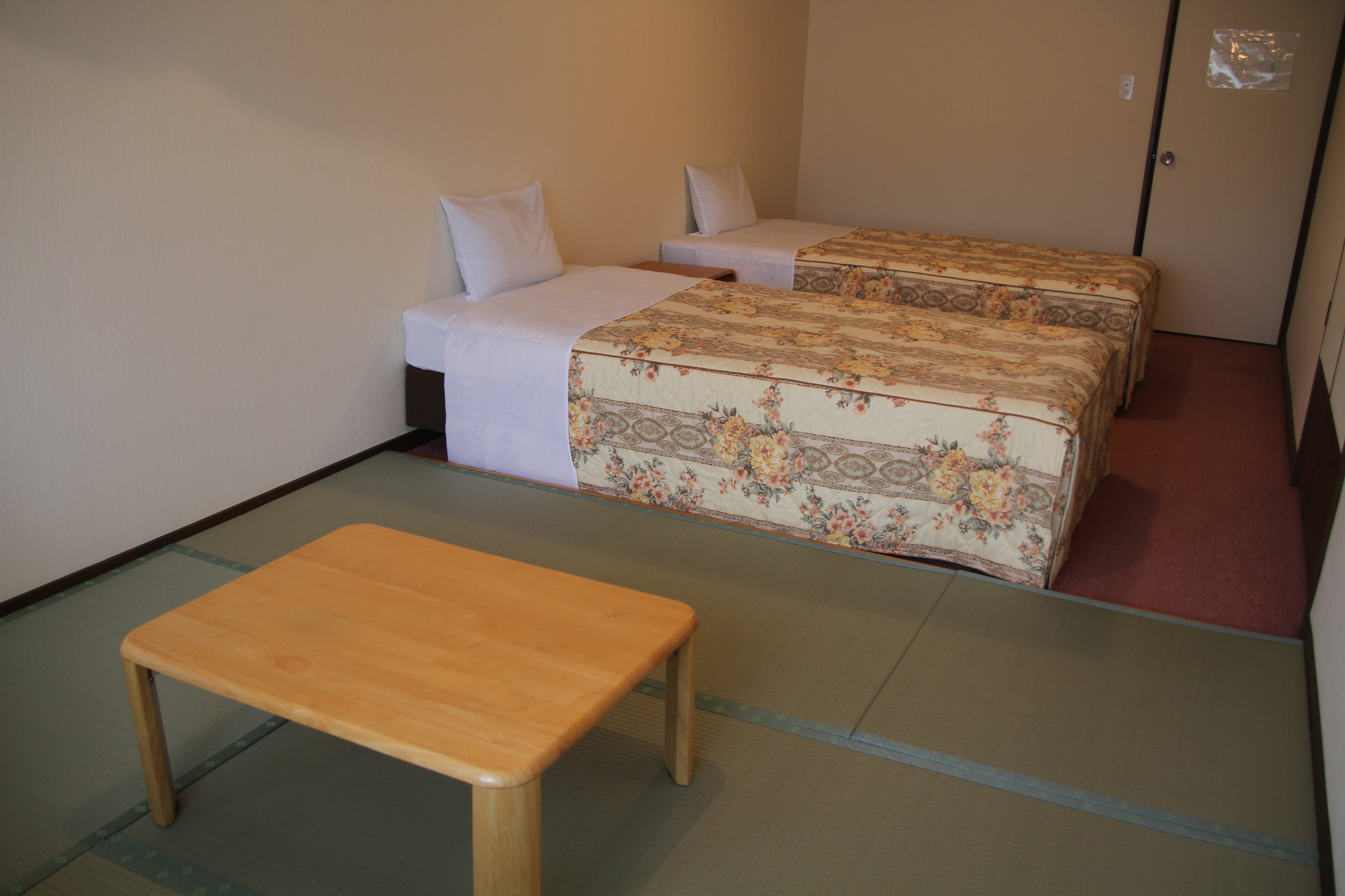 Japanese-Western style room