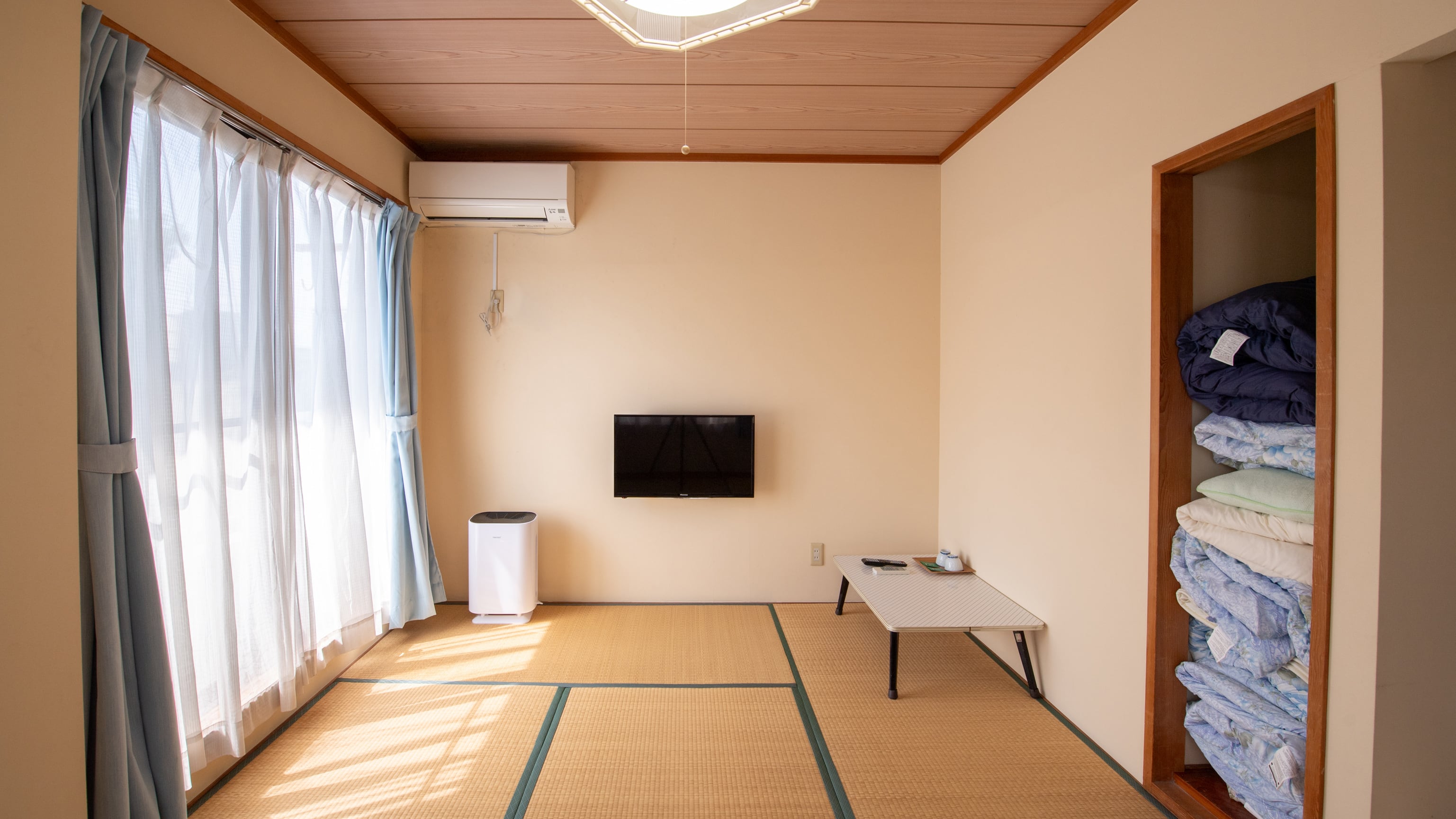 [Annex/Non-smoking] Japanese-style room for 1-3 people