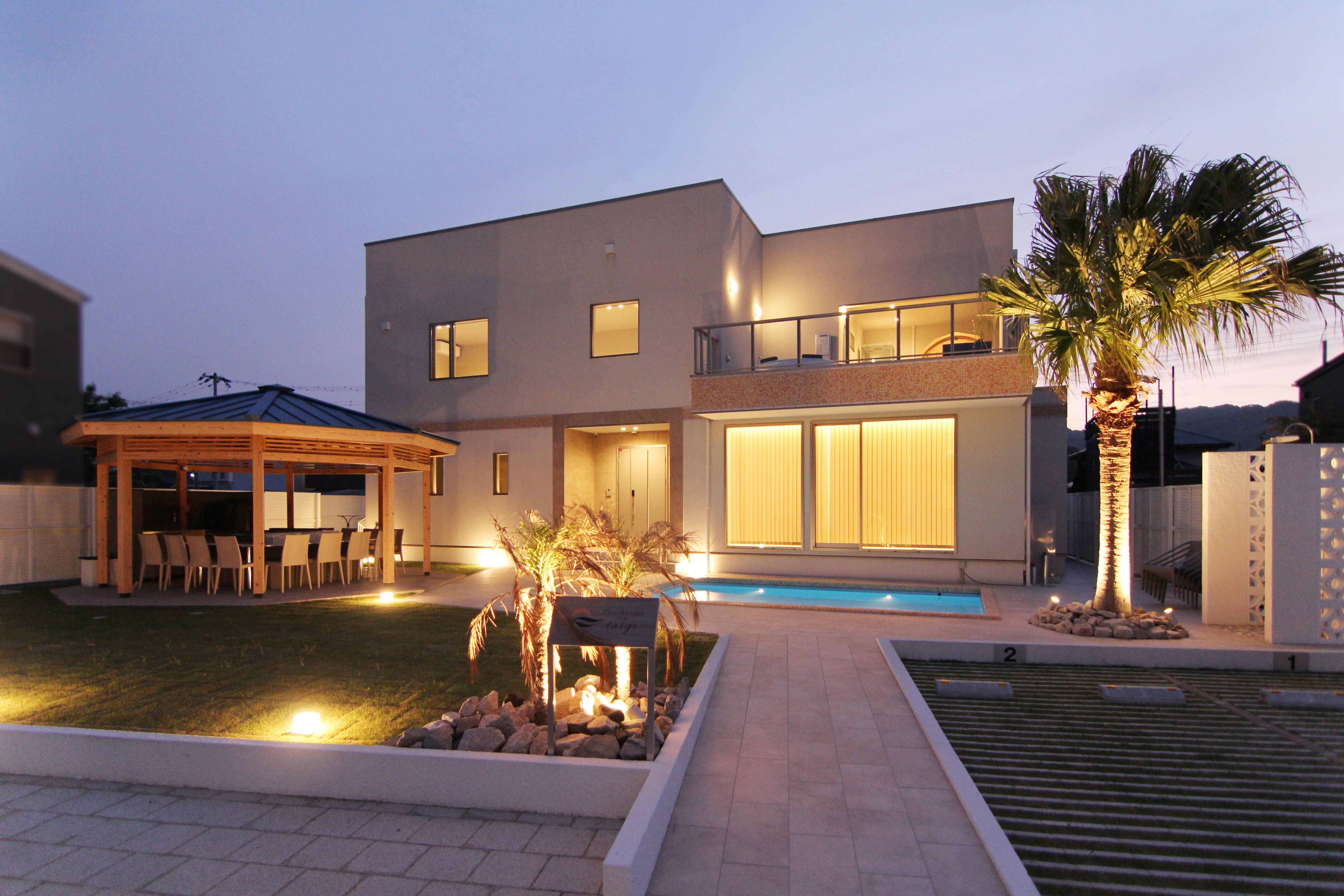 -taiyo-night exterior
