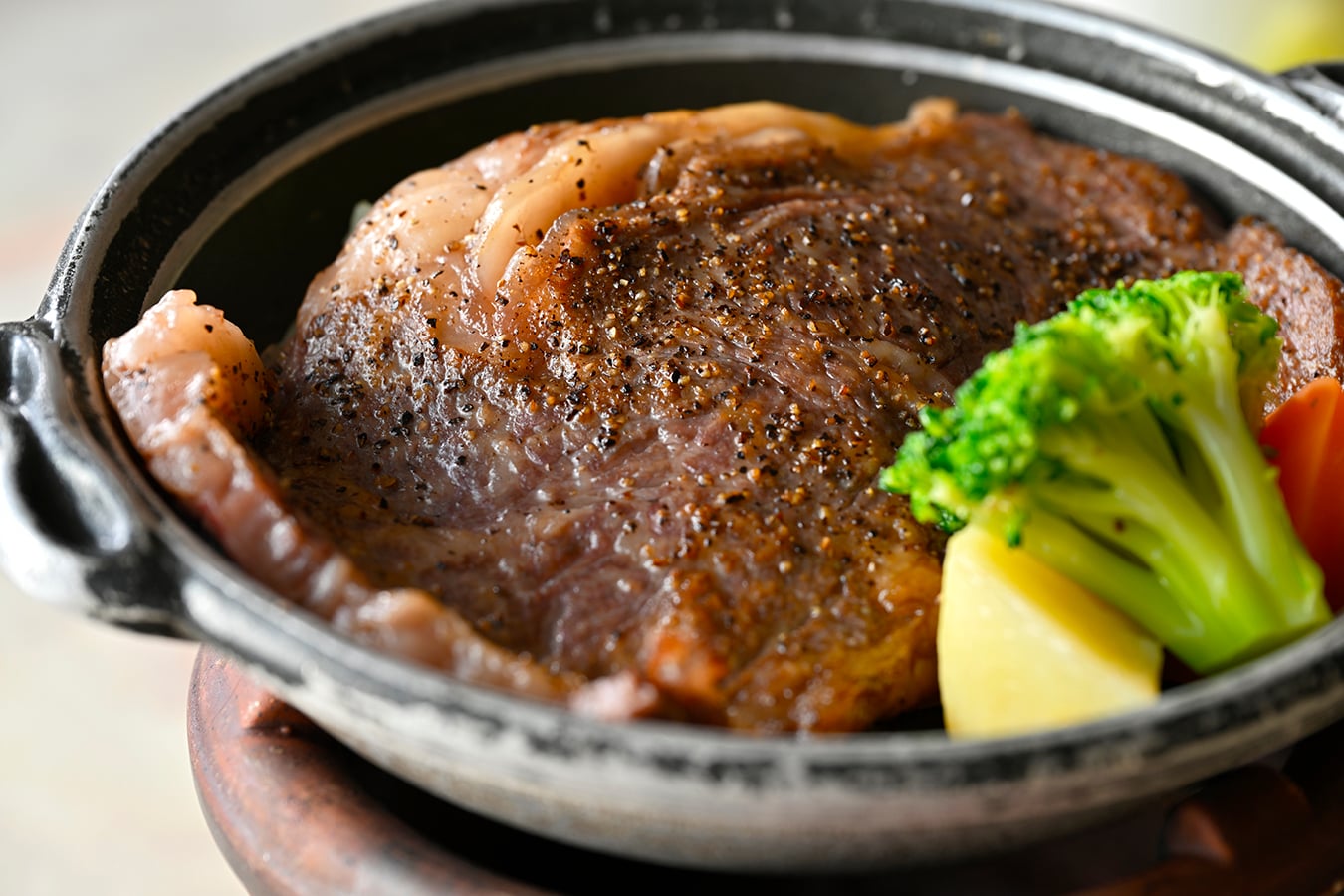 [Beef Ceramic Plate Course]