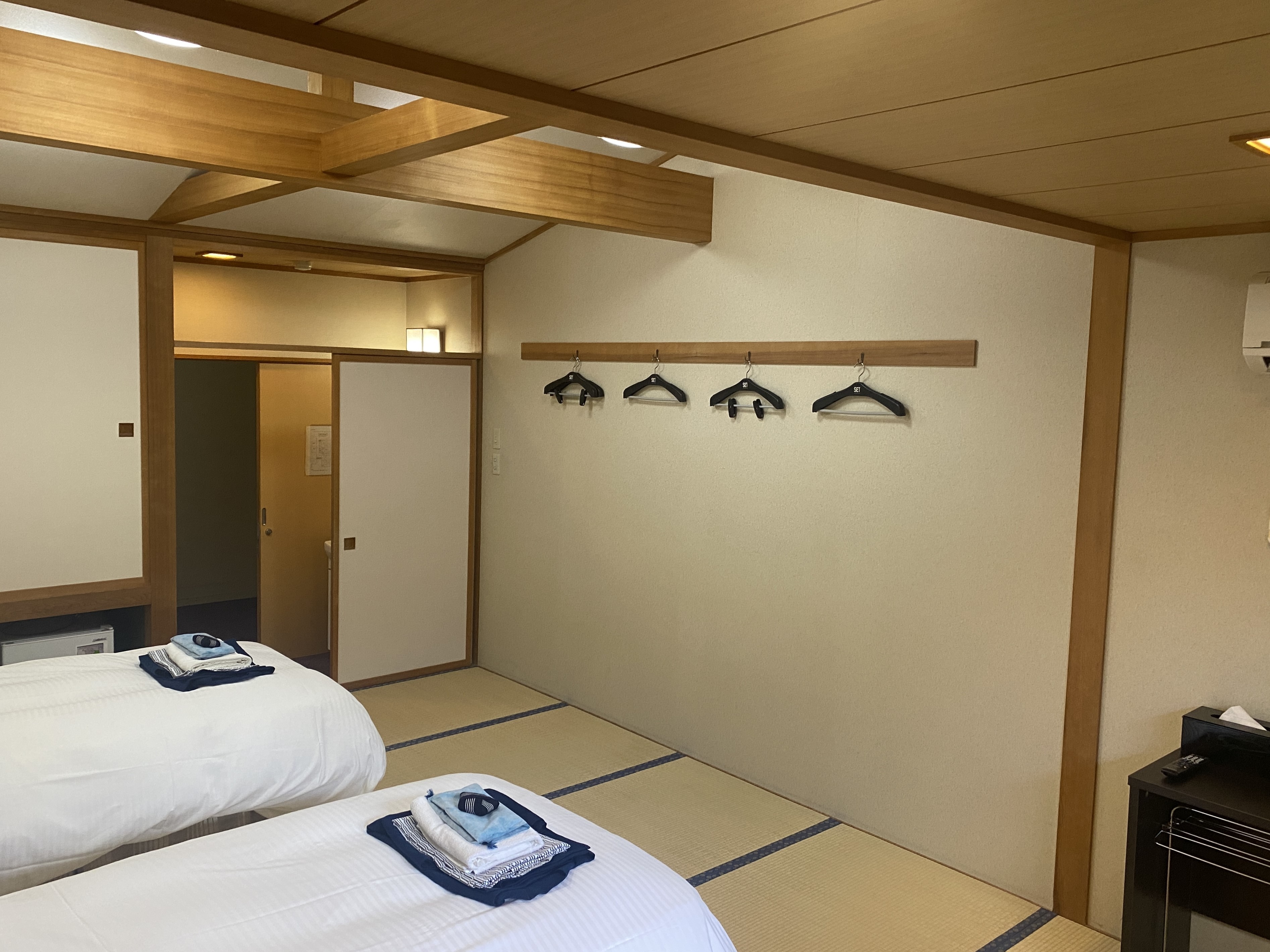 Japanese-style room bed 2