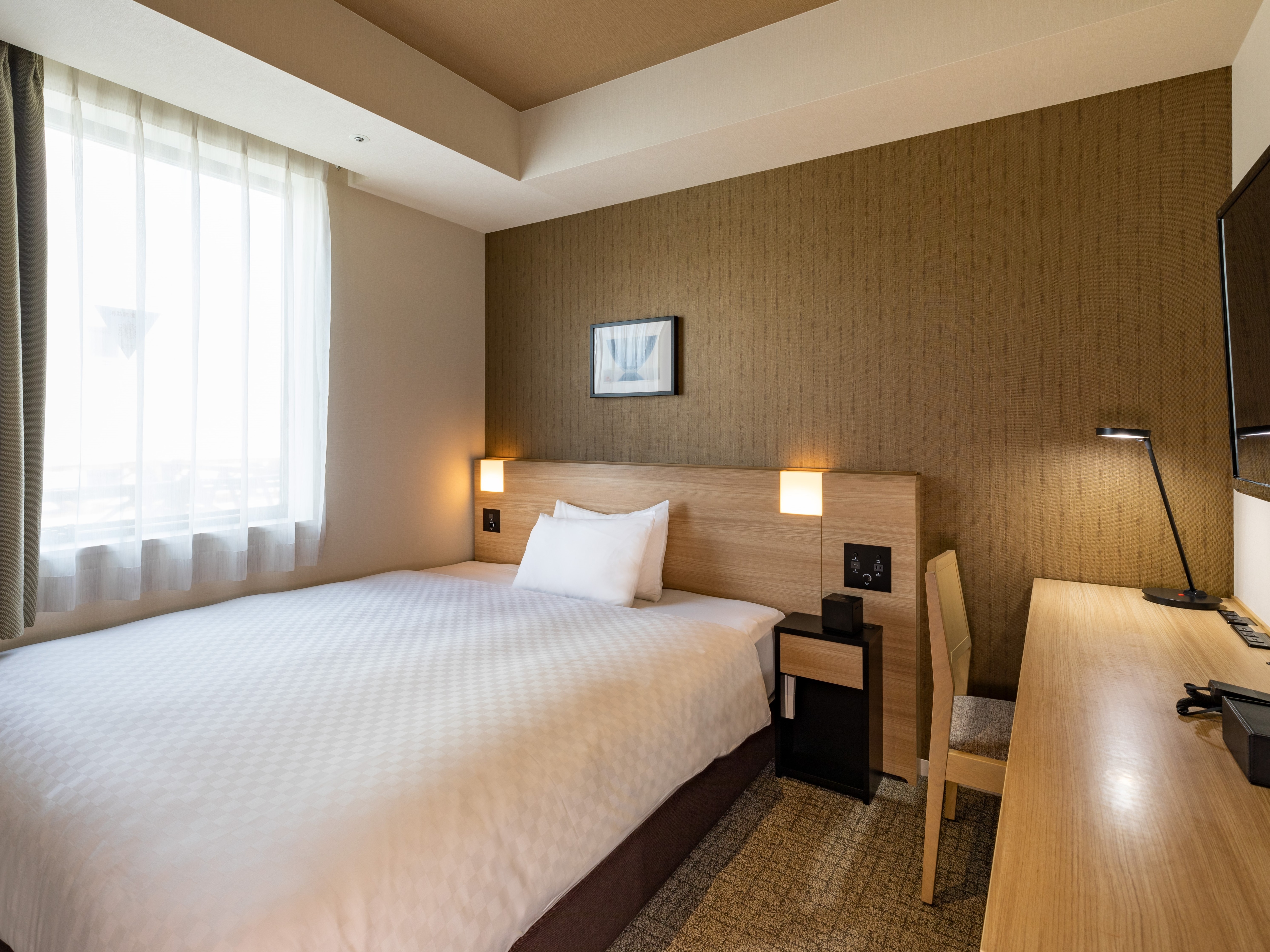 Moderate double room