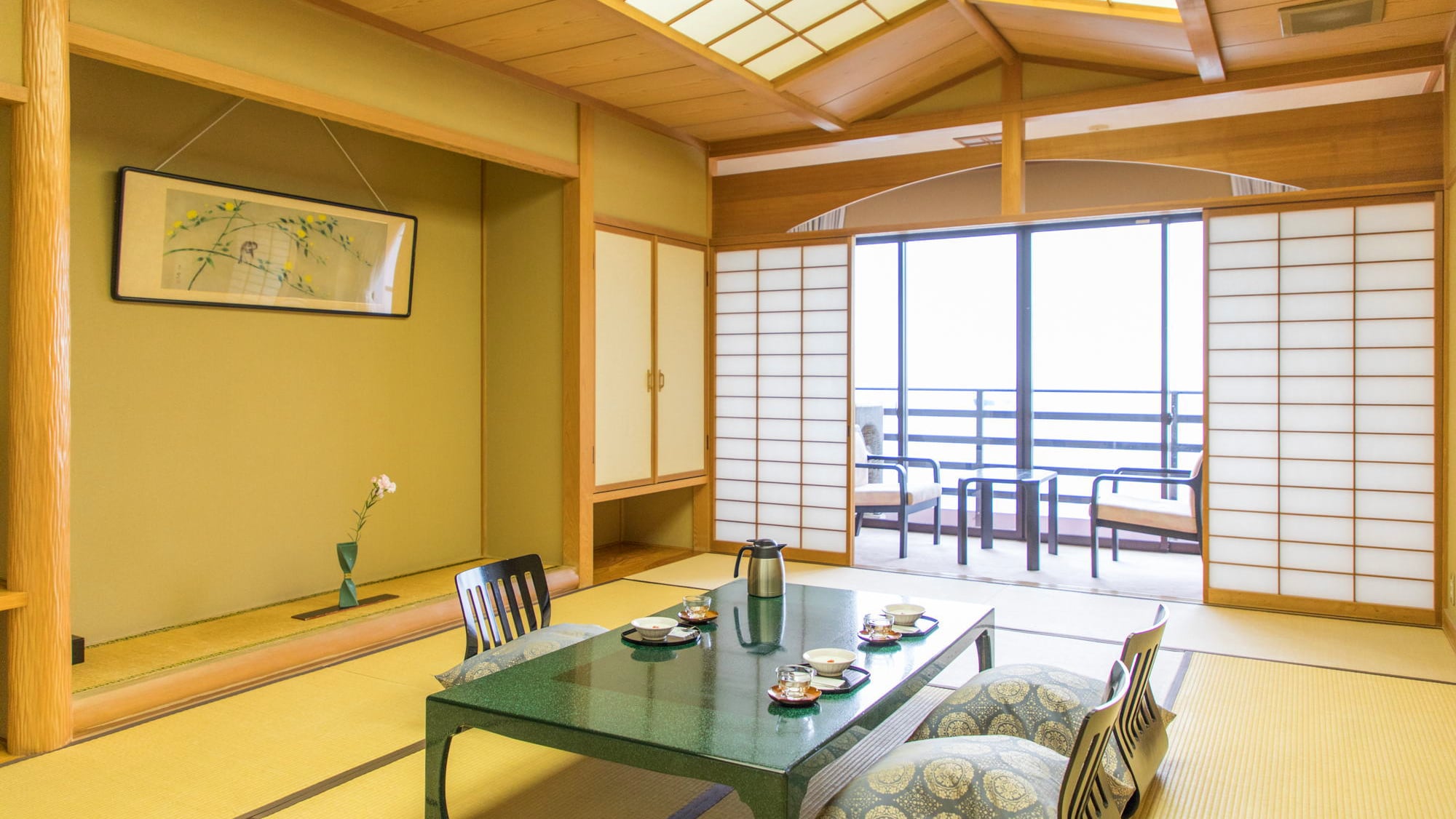 Phòng kiểu Nhật hướng biển tầng cao nhất, 12 chiếu tatami