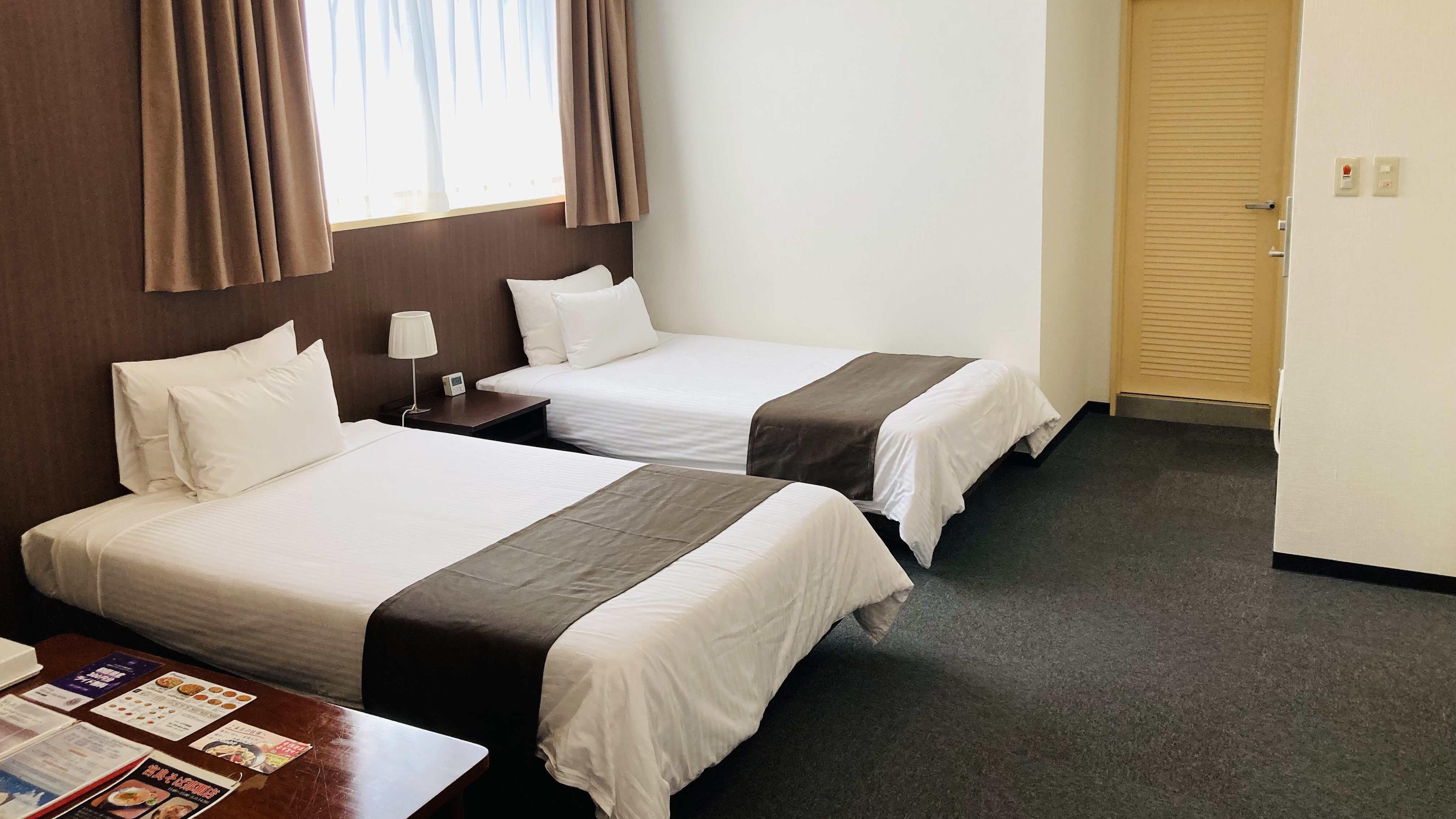 [Standard twin] 27 square meters Bed width 100 cm (1 example)