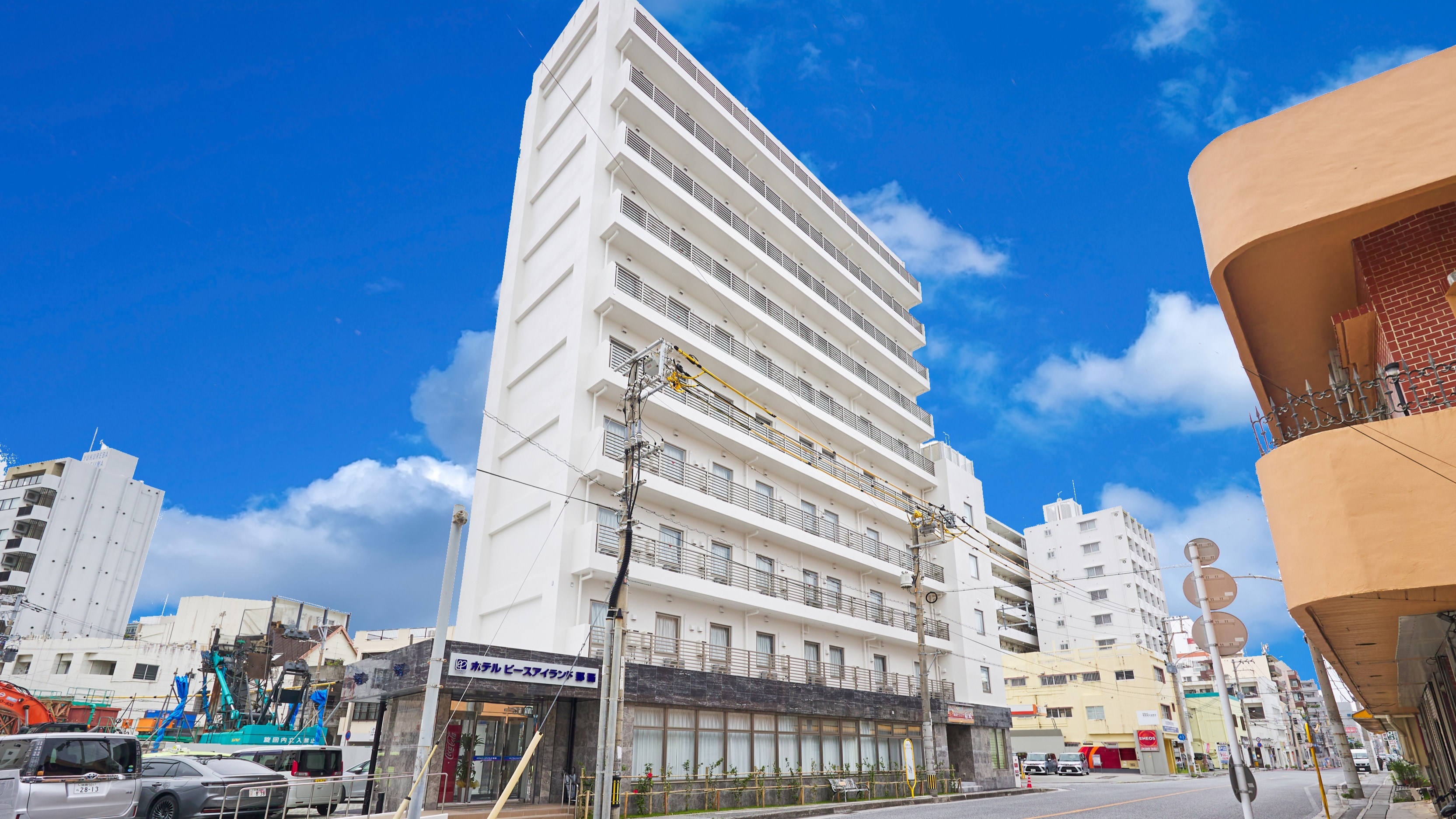Hotel exterior photo