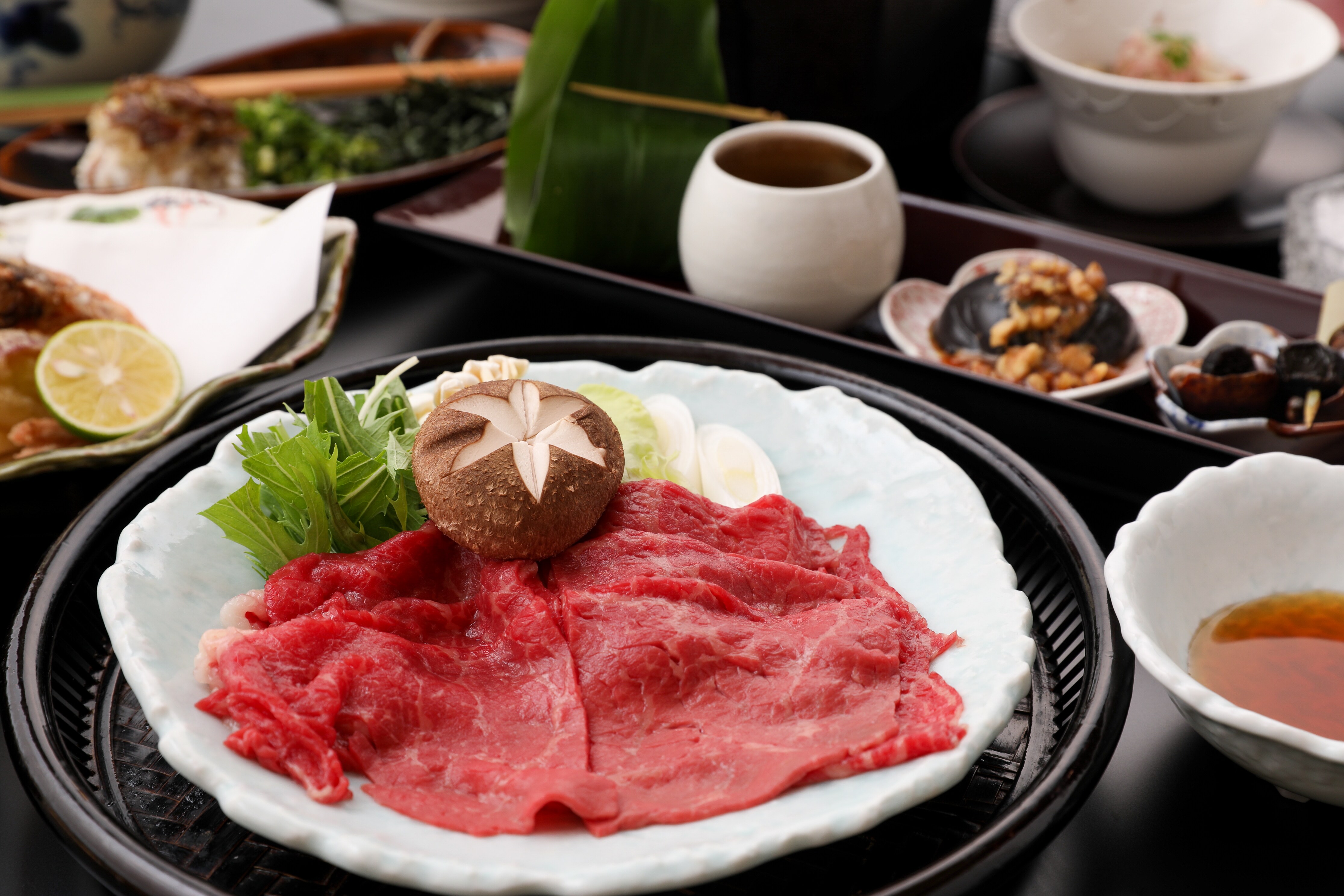 Kế hoạch lẩu shabu-shabu bò Yamagata: 100g đùi