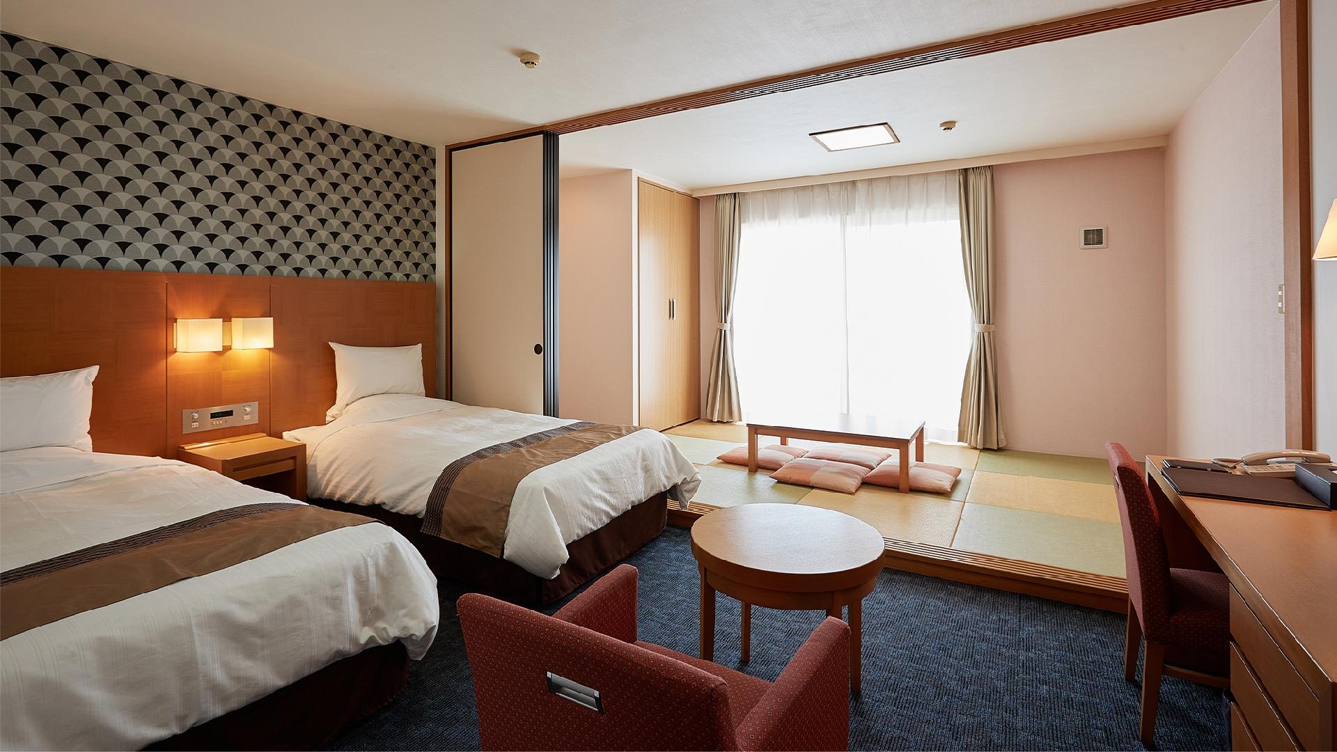 Kamar tamu (kamar bergaya Jepang-Barat bebas rokok seluas 42 meter persegi)