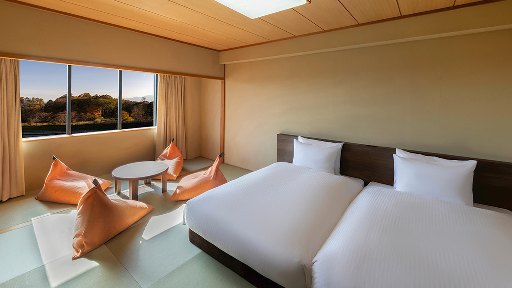 ห้องนั่งเล่นสไตล์ญี่ปุ่นสมัยใหม่ (ภาพ)