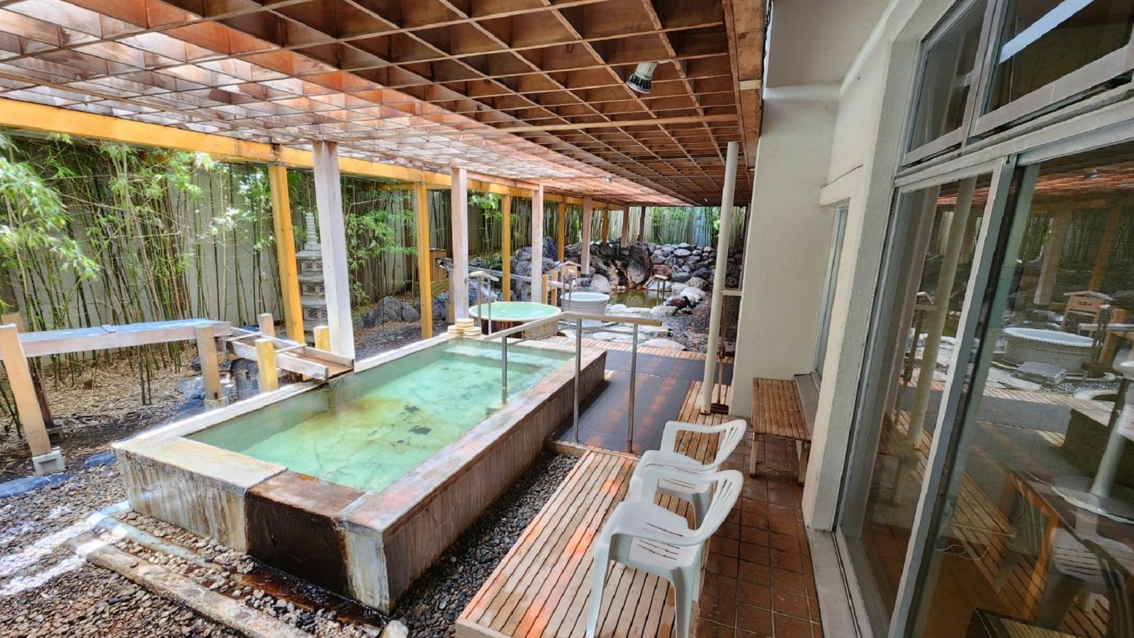 Open-air bath [Women]