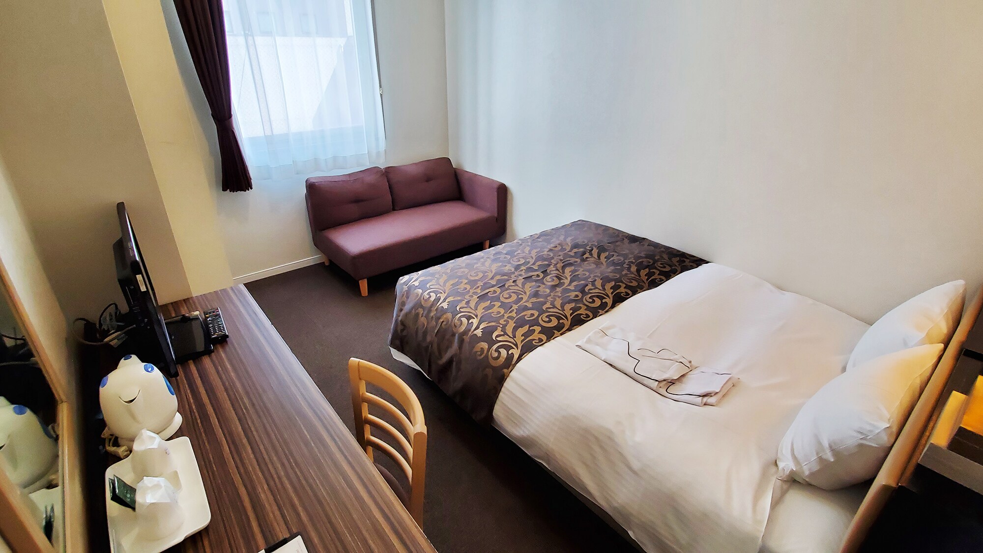 Double Room 4