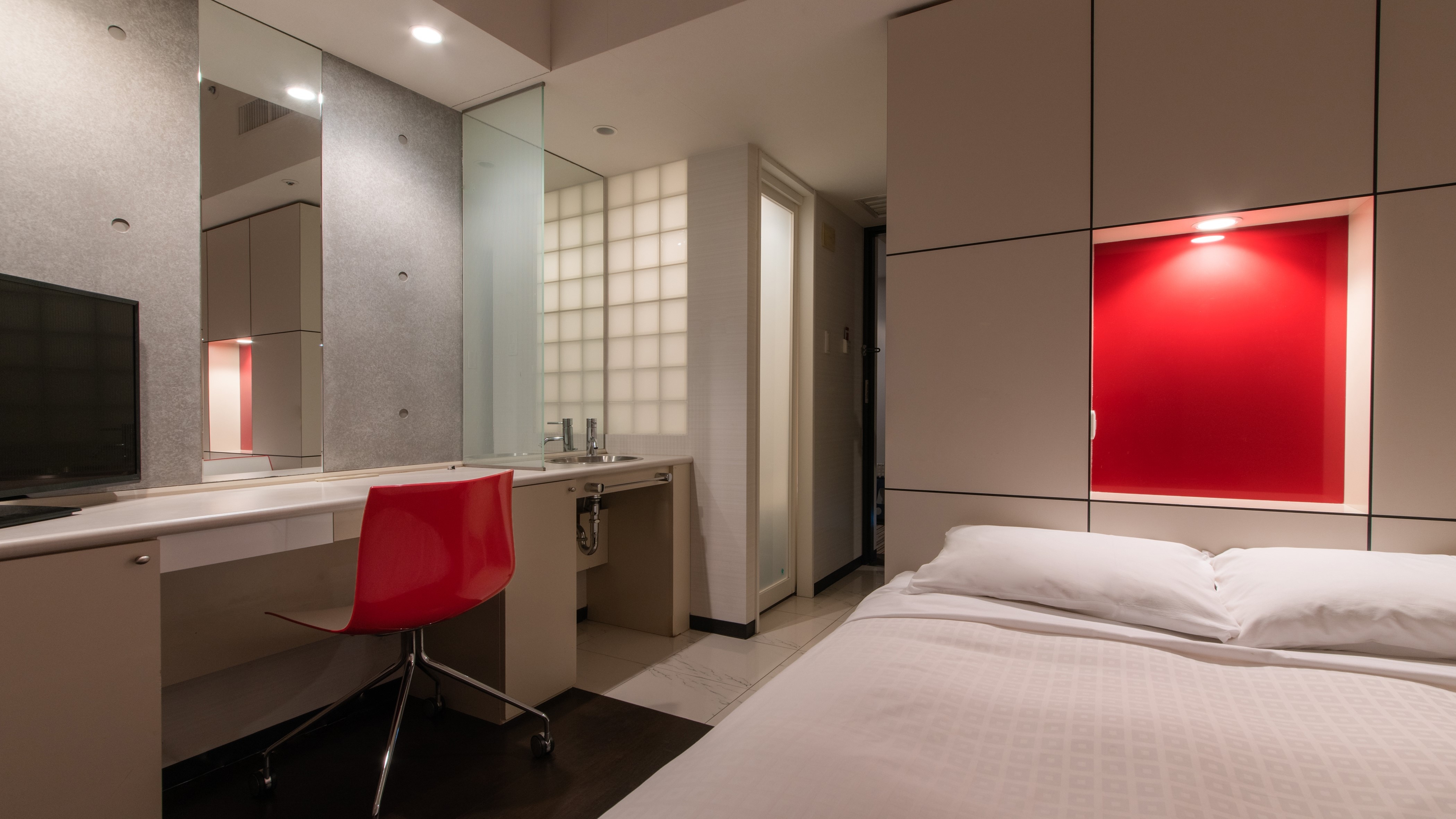 Kamar semi-double (tipe bergaya)