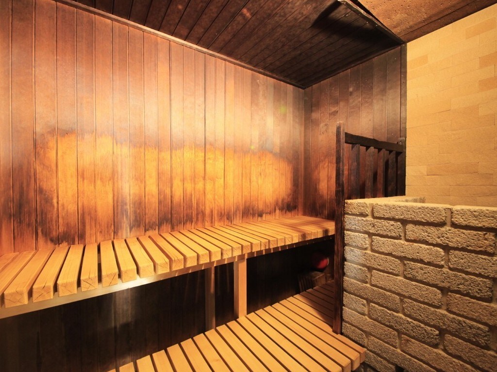 Sauna and large public bath for men