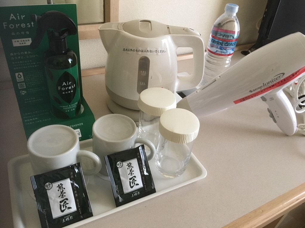 Single room room amenities