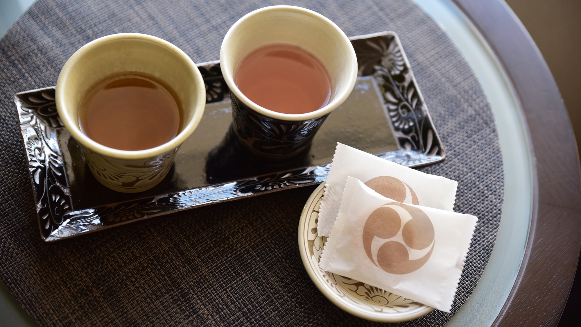 [Premier Floor Exclusive Offer] Yachimun Tea Utensils - Enjoy with Ryukyuan Confections