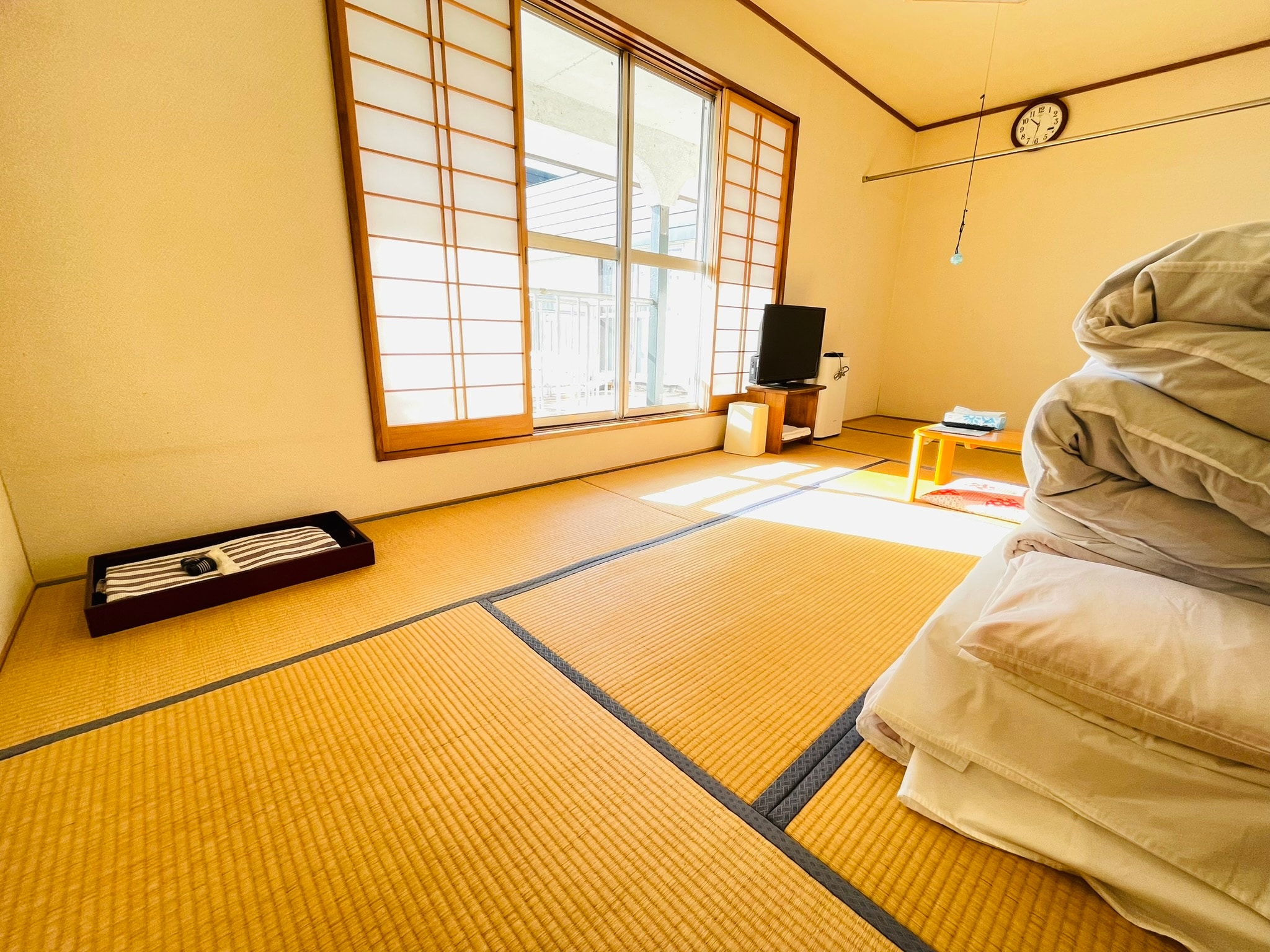 Japanese-style room with 9 tatami mats (2-4 people) with a view of Namiita Beach and the Sanriku Railway