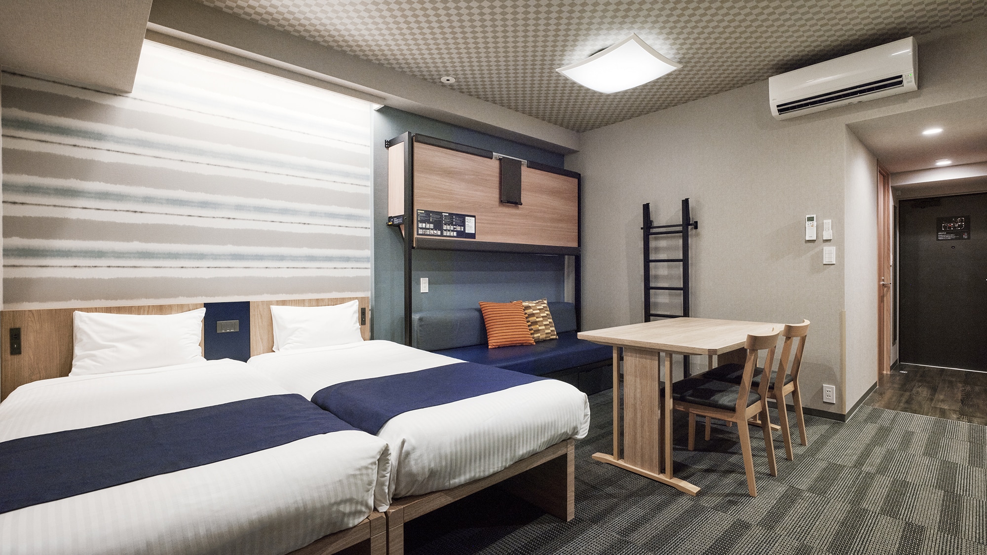 Kamar Keluarga Standar