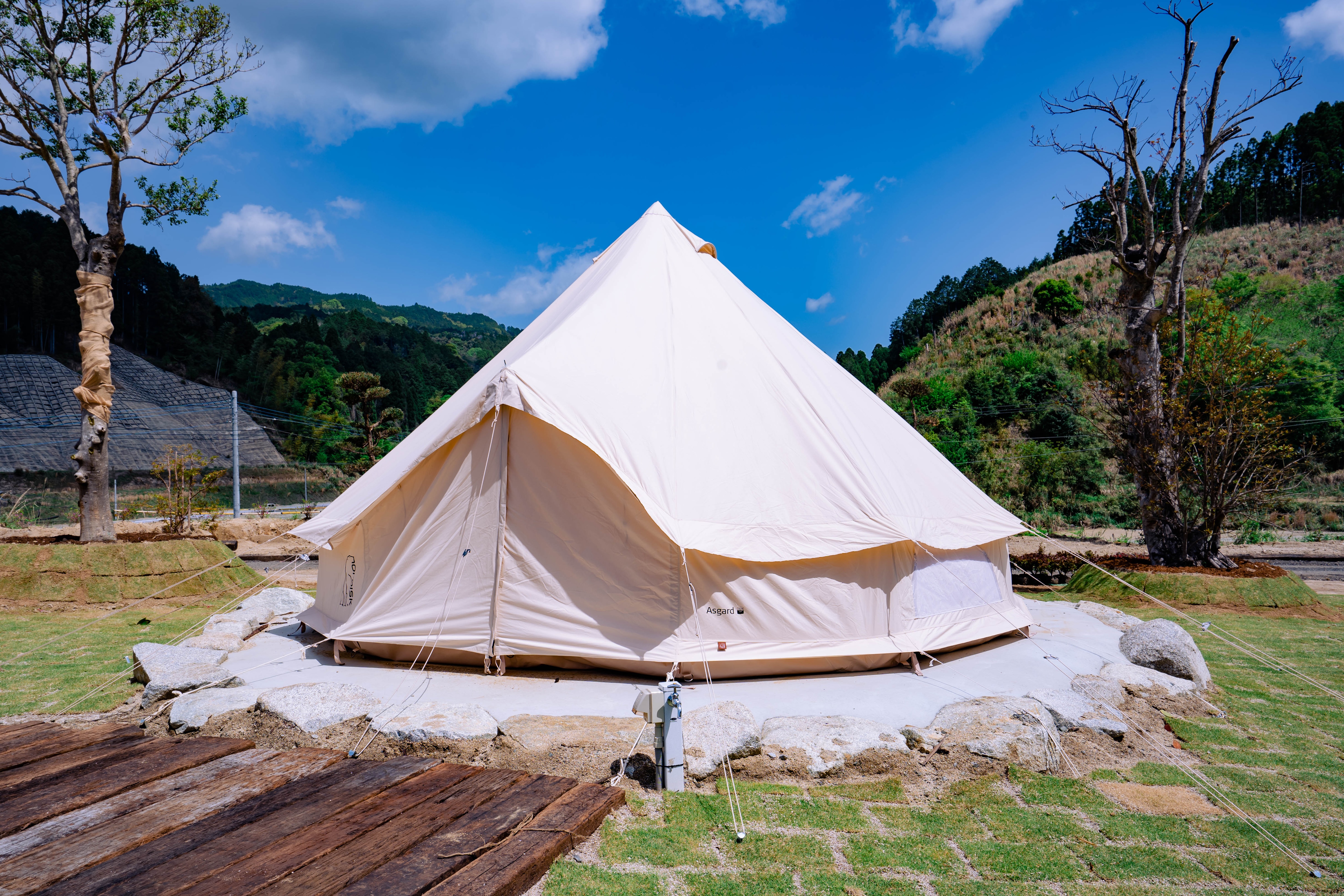 Glamping tent exterior