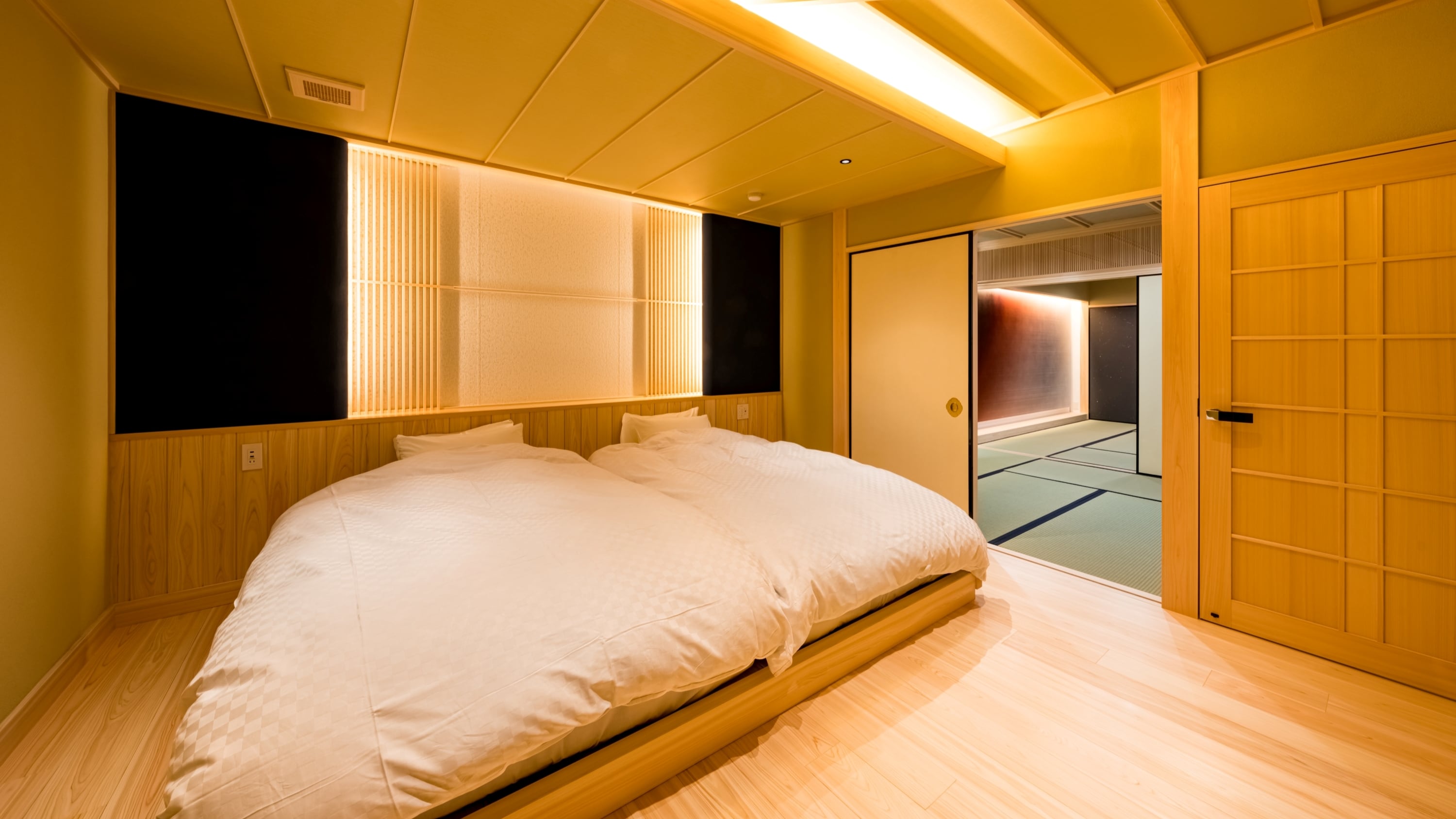 [100 square meters] Luxury suite with semi-open-air bath "Tsukirin"