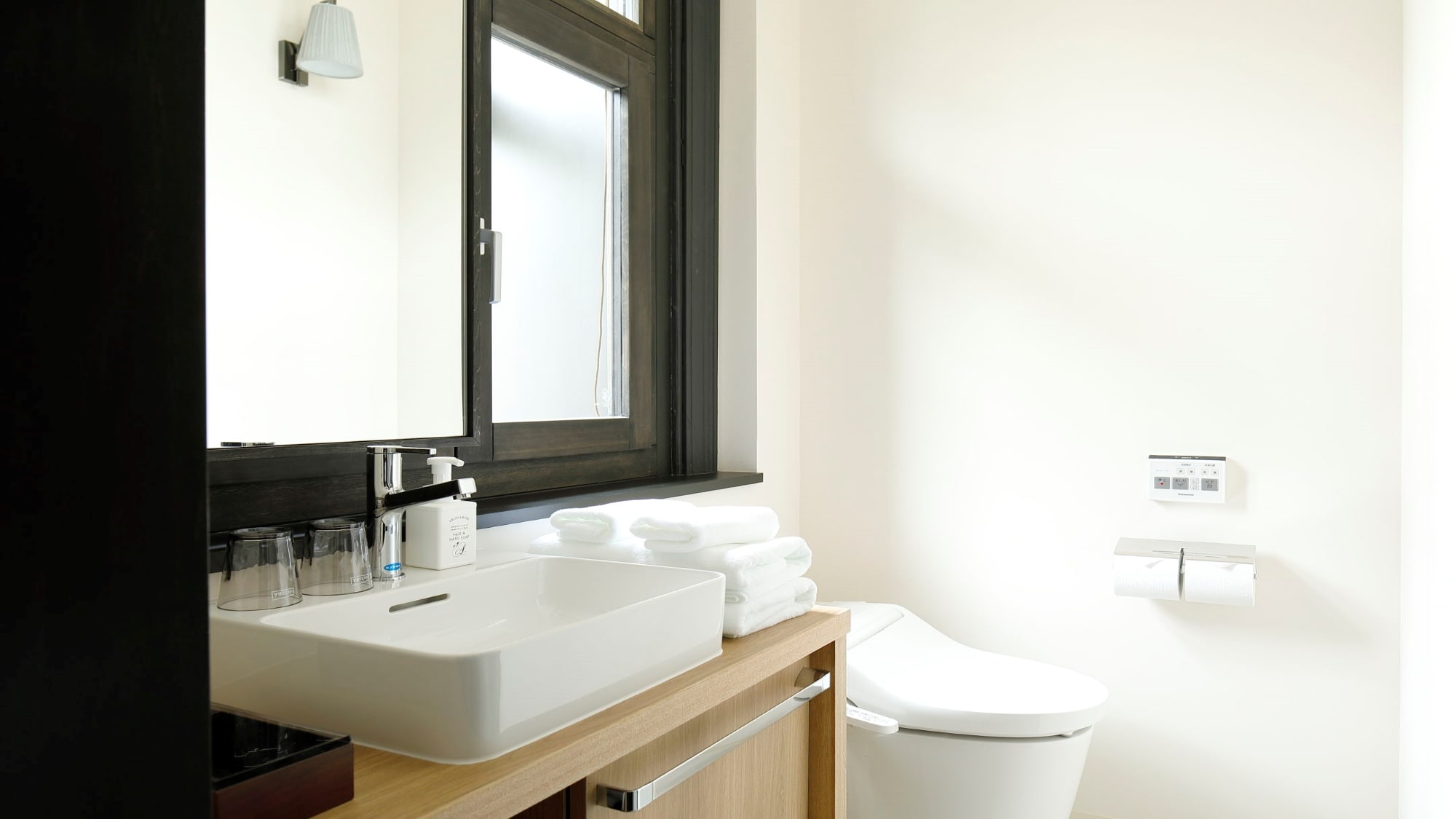 Guest room in a historic building Washroom image