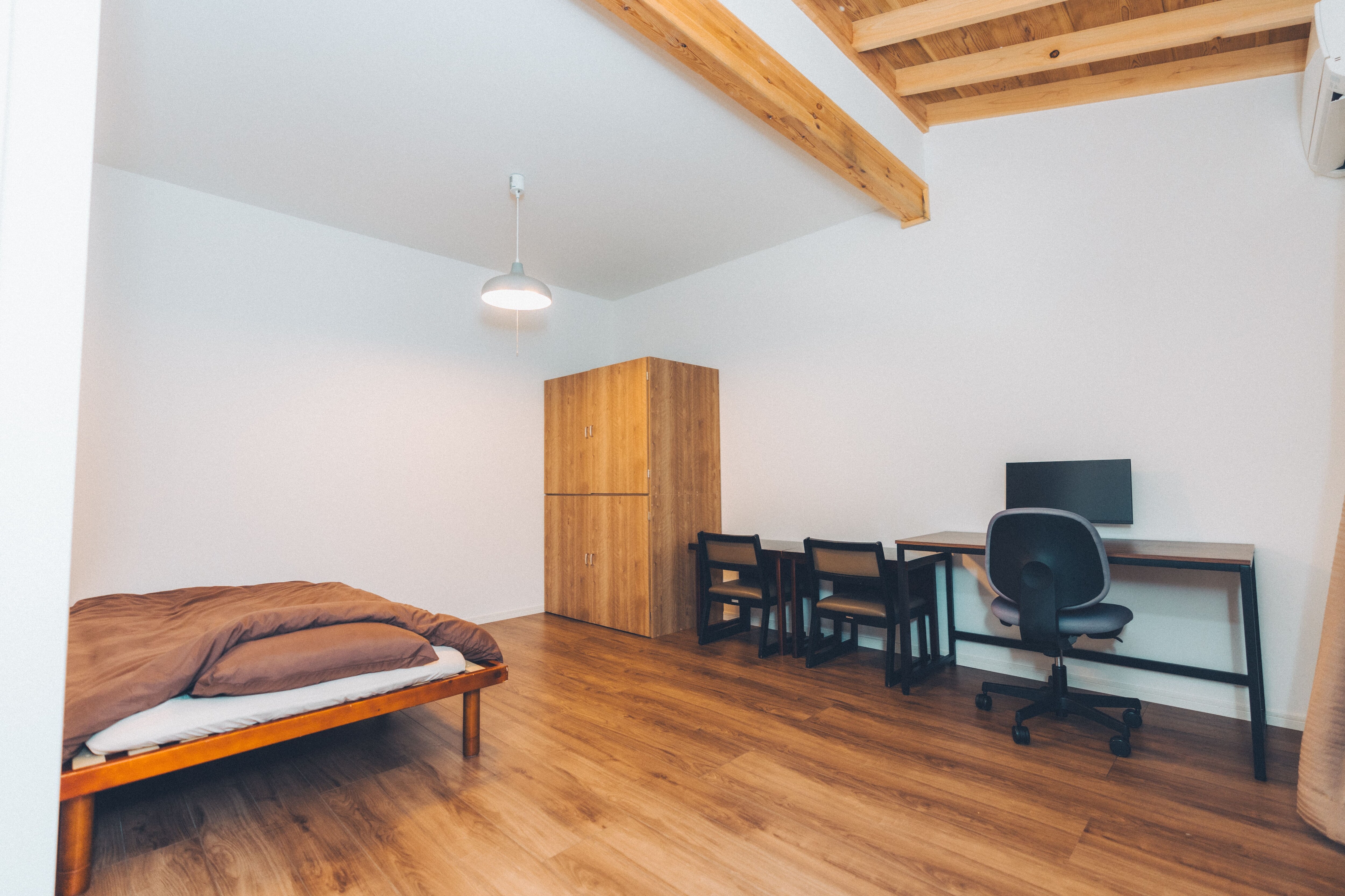 유일한 양실 이쪽은 열쇠가 붙어 있습니다.